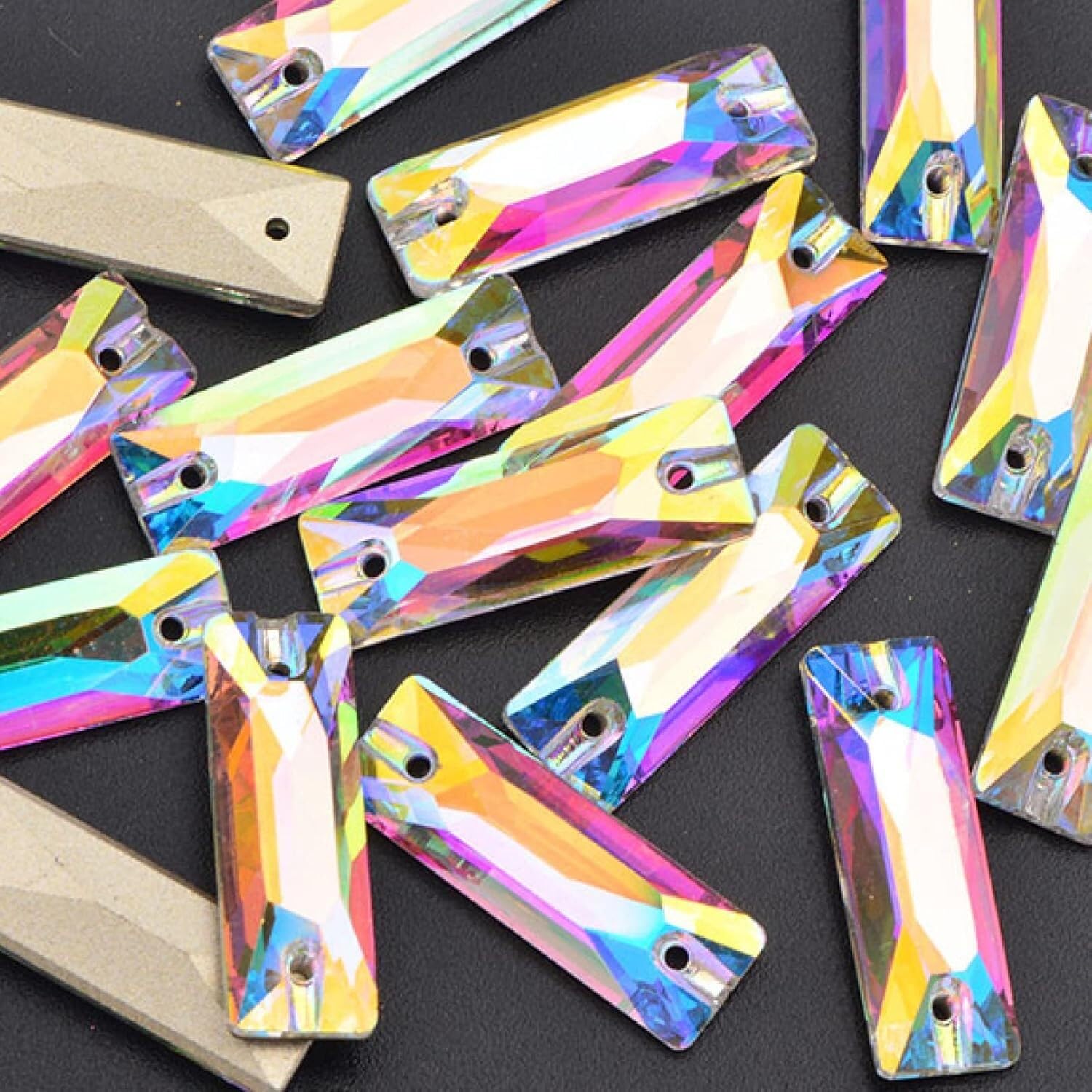 Strass rectangulaires cristal AB couture dos plat finis les décollages