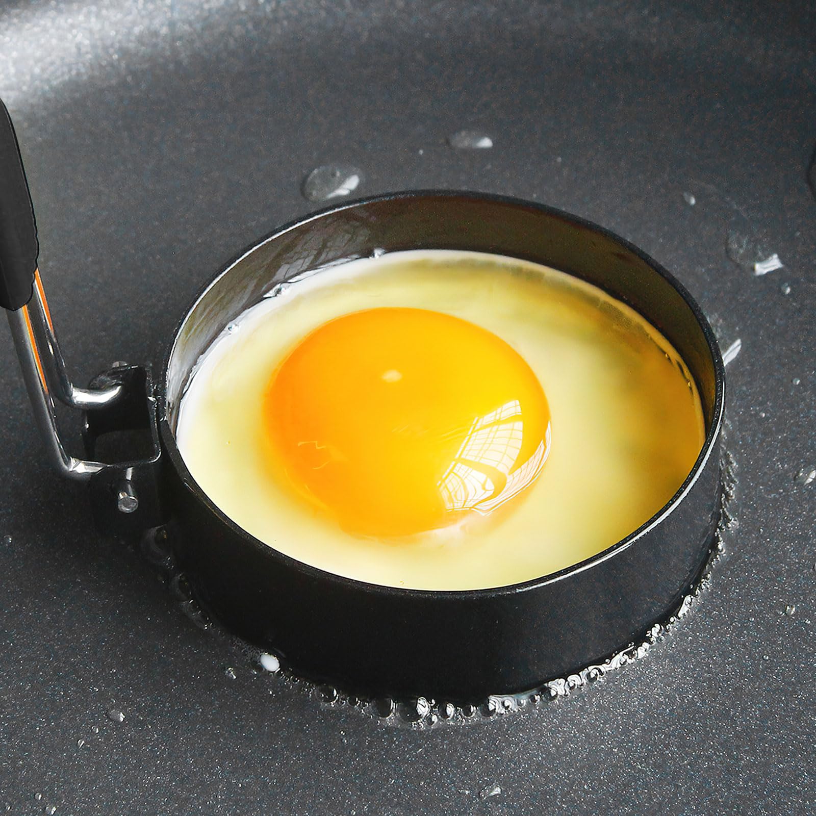 8 Stück Spiegeleiform Edelstahl Ei Ring, 4 x 9cm & 4 x 15cm Pancake Ringe Antihaft, Eierringe mit Griff, Egg Ring Molds für Spiegeleier, Sandwiches, Pfannkuchen, Hackbraten