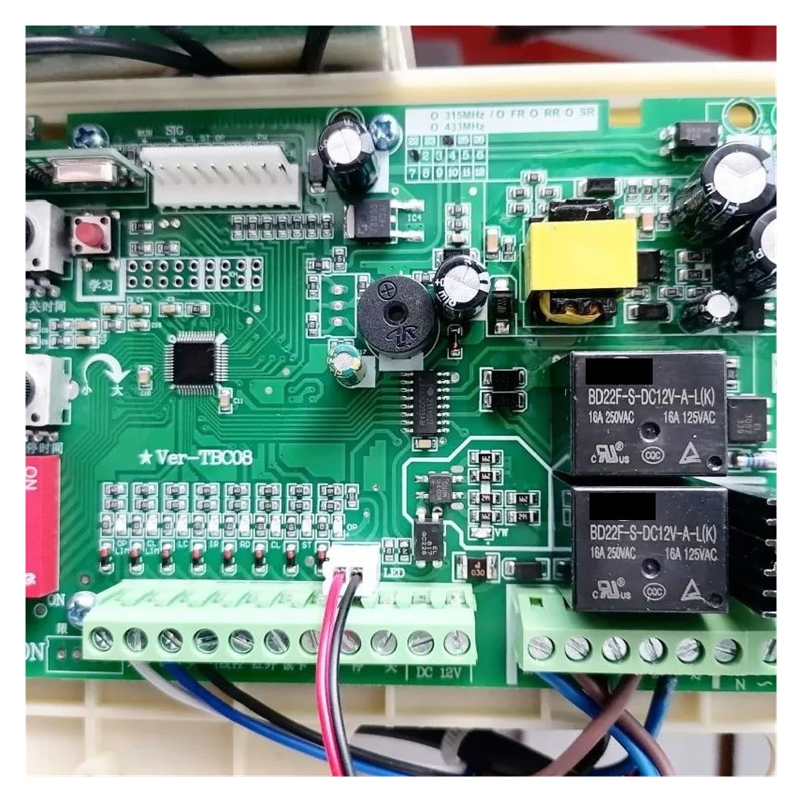 Zamienna płytka PCB Płyta sterująca Płyta sterująca z pilotami do otwieracza bramy przesuwnej Operator bramy skrzydłowej Silna wrażliwość(1board 2key)