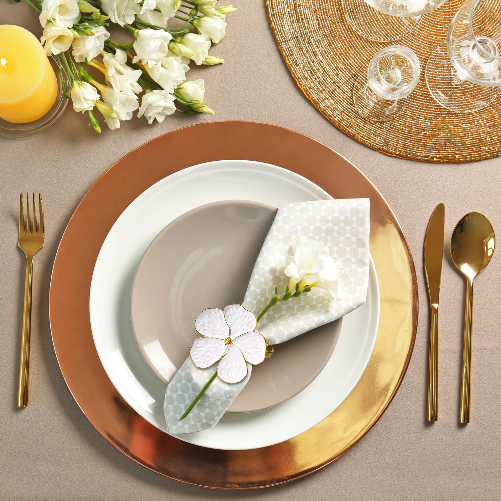 Patelai 200 portatovaglioli con fiori bianchi, in tessuto dorato, per feste, decorazioni da tavolo per baby shower, autunno, Ringraziamento, matrimoni, banchetti, cene, uso quotidiano