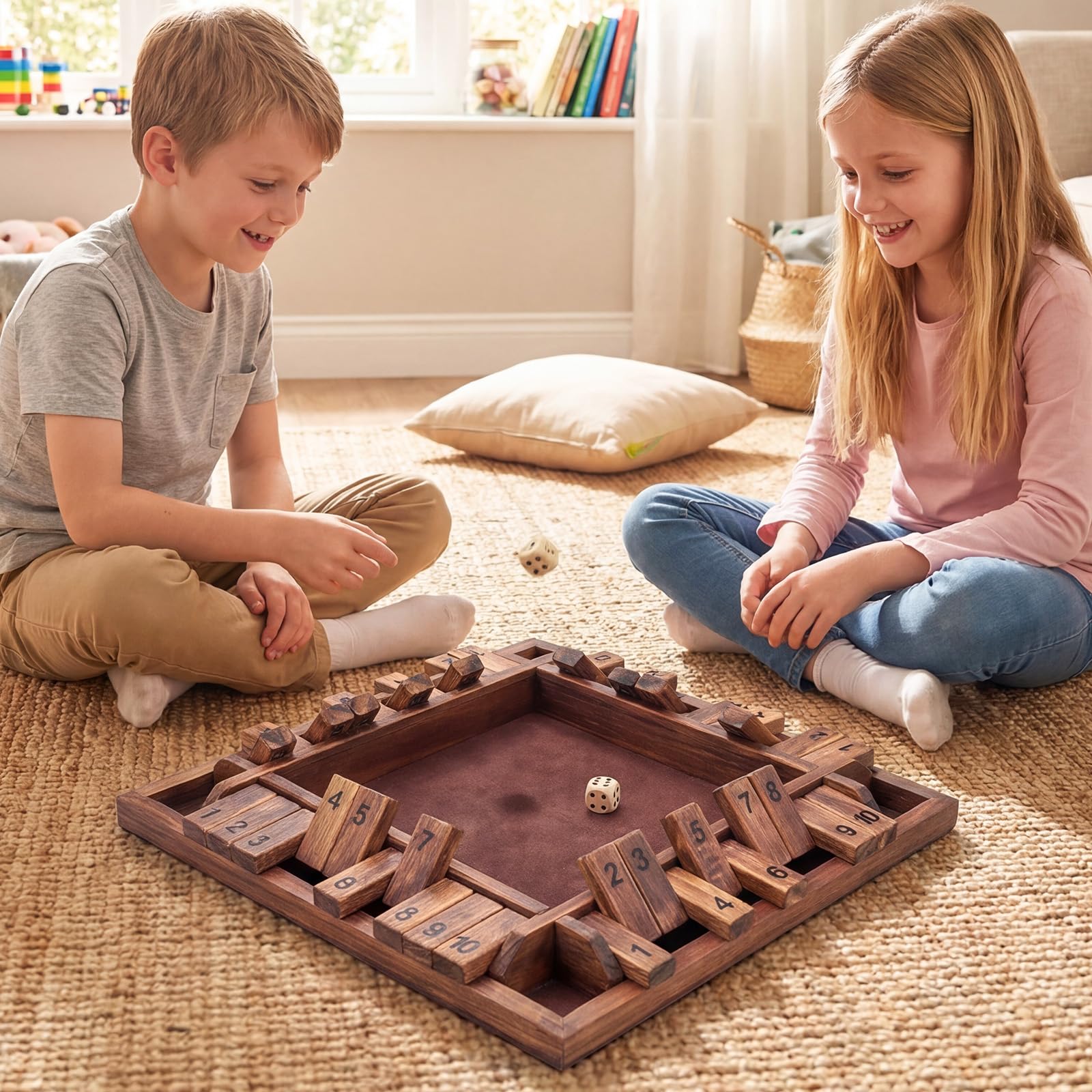 COSTWAY Gioco Chiudi la Scatola per 2-4 Giocatori, Gioco da Tavolo in Legno a 4 Lati con 2 Dadi, Giocattolo Matematico Educativo per Bambini e Adulti per Famiglia e Festa 30 x 30 x 3,8 cm (Marrone)