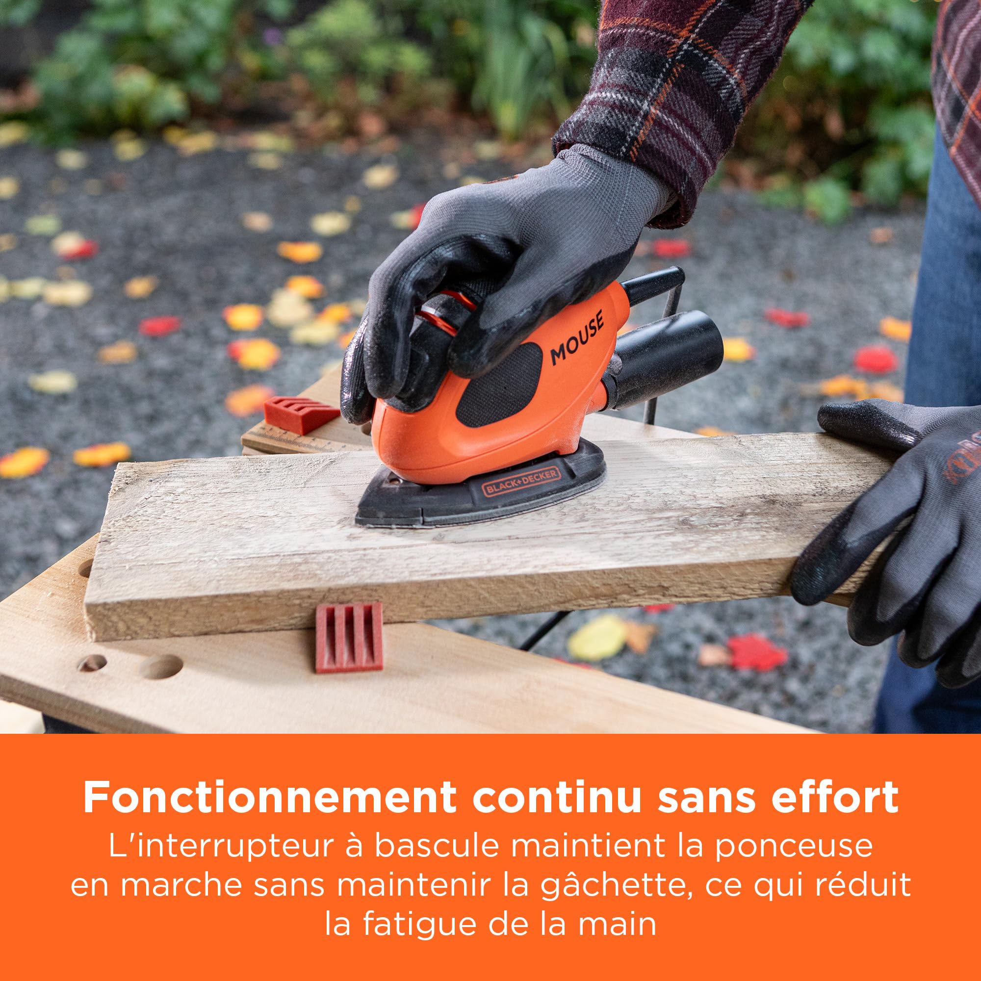 BLACK+DECKER Ponceuse à souris électrique compacte de 55W, avec port d'extraction des poussières et 15 accessoires, y compris des feuilles de ponçage, des pointes de ponçage et un sac souple, BEW230BC