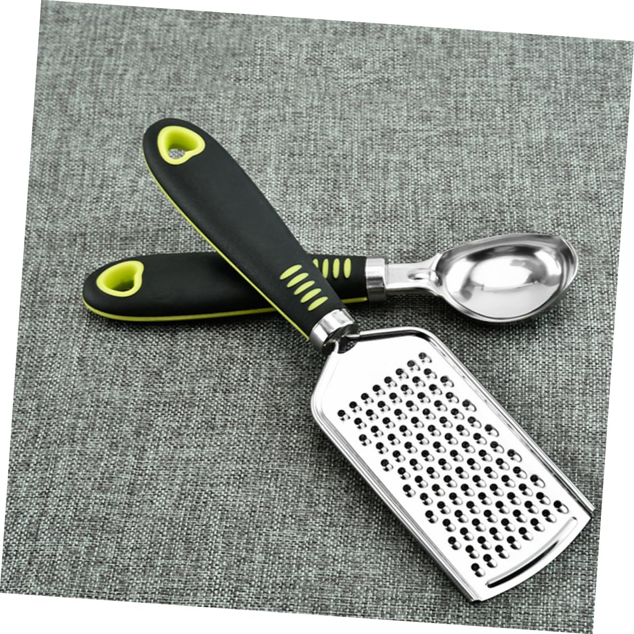 MAGICLULU 7pezzi Utensili Da Cucina Acciaio Inossidabile Include Grattugia Pelapatate Apribottiglie e Altri Gadget Per Cucinare Facile Da Pulire e Maneggiare Utile Per Ogni Cucina