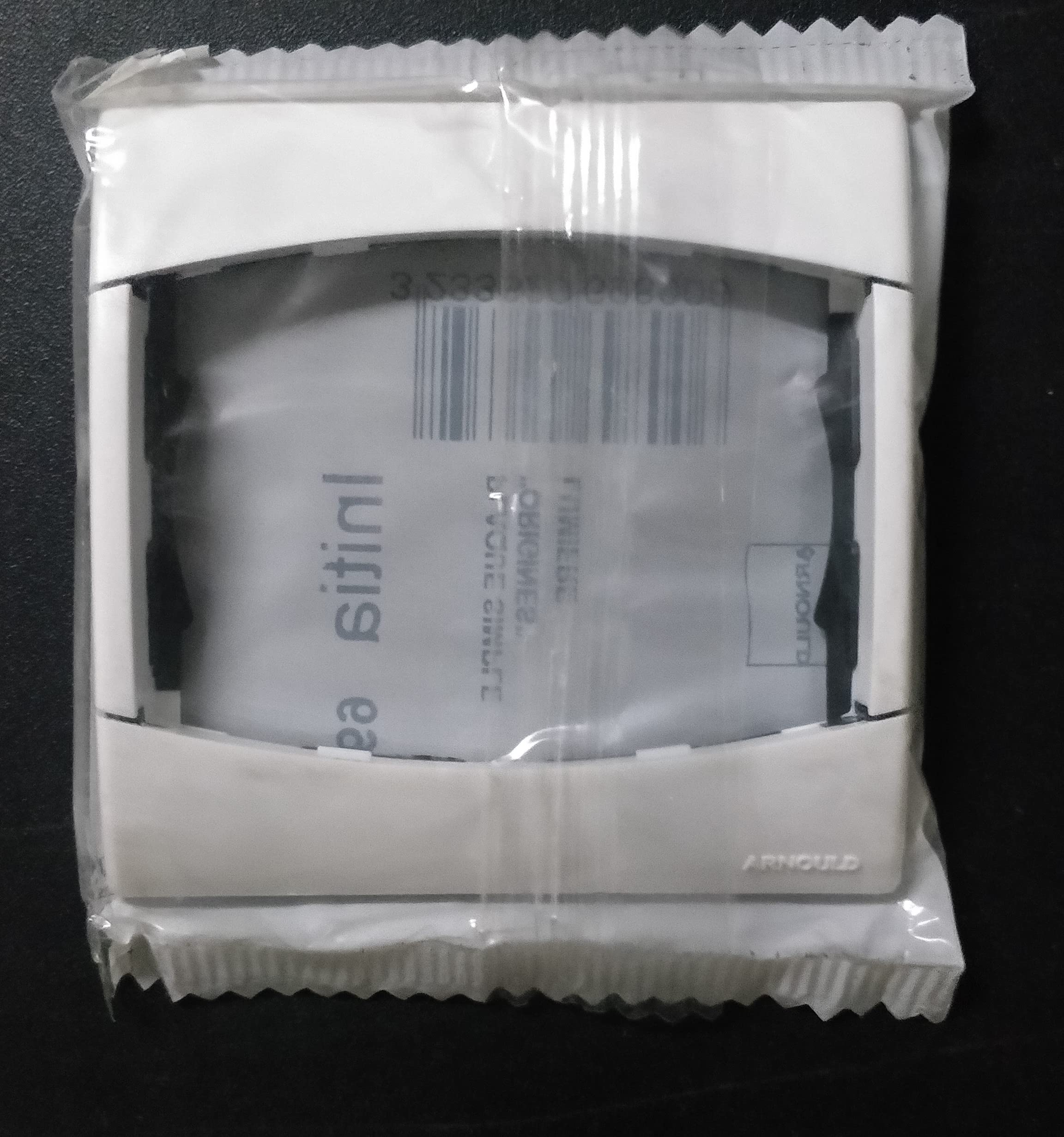 Lot 13 Interrupteurs ARNOULD Initia – Mécanismes Neufs – Matériel électrique