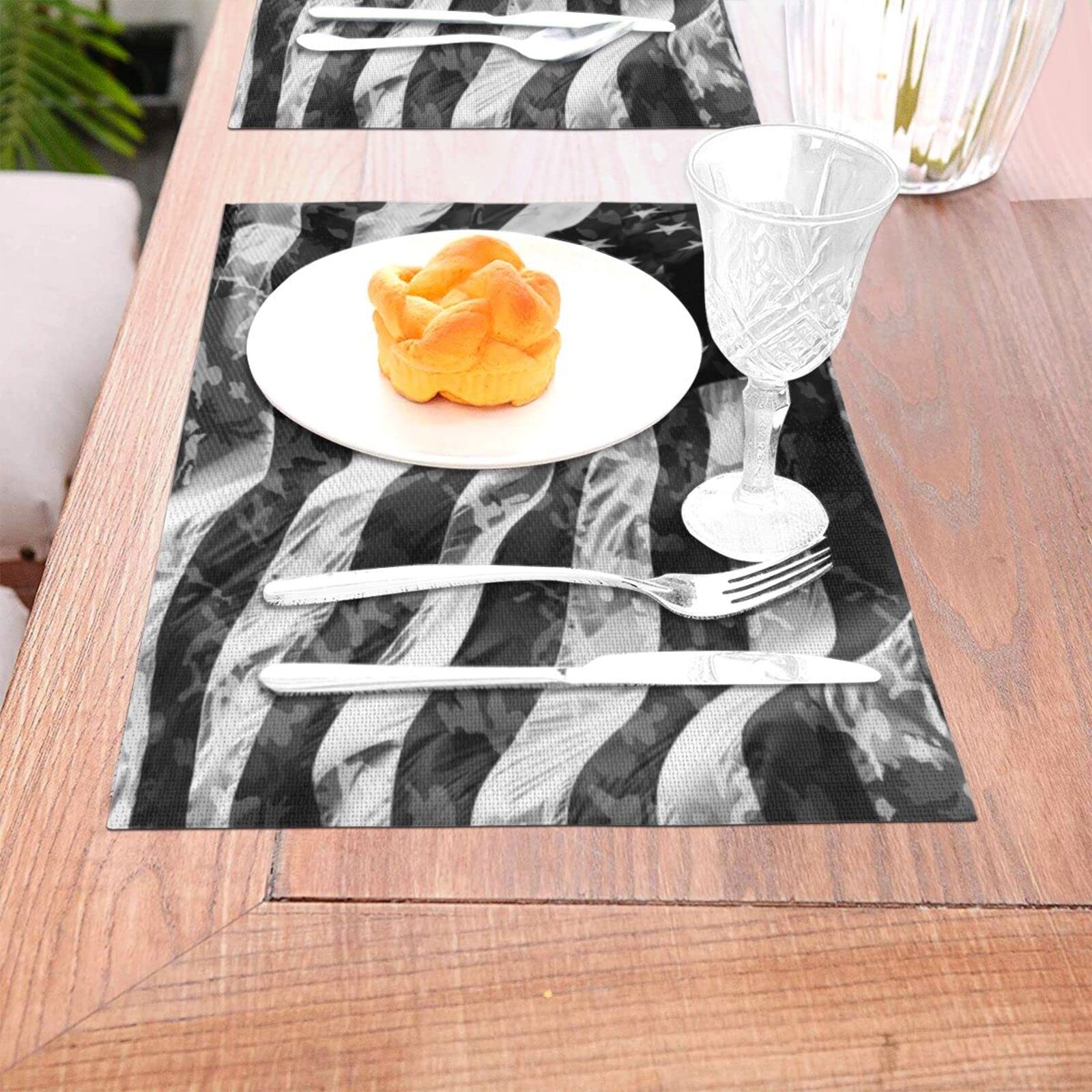 Set di 6 tovagliette mimetiche in vinile isolate con bandiera americana 30,5 x 45,7 cm, per tavolo da pranzo, festa in casa
