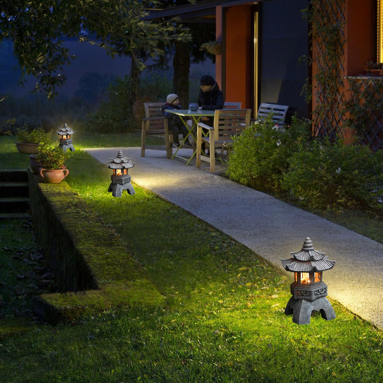 Lanterne Solaire de Jardin, Zen Statue de Jardin Décorative en Résine, Lampe Solaire pour Extérieur, Ornements Lanterne Japonaise en Pierre, Statue Décoration pour Balcon, Terrasse, Véranda et Cour