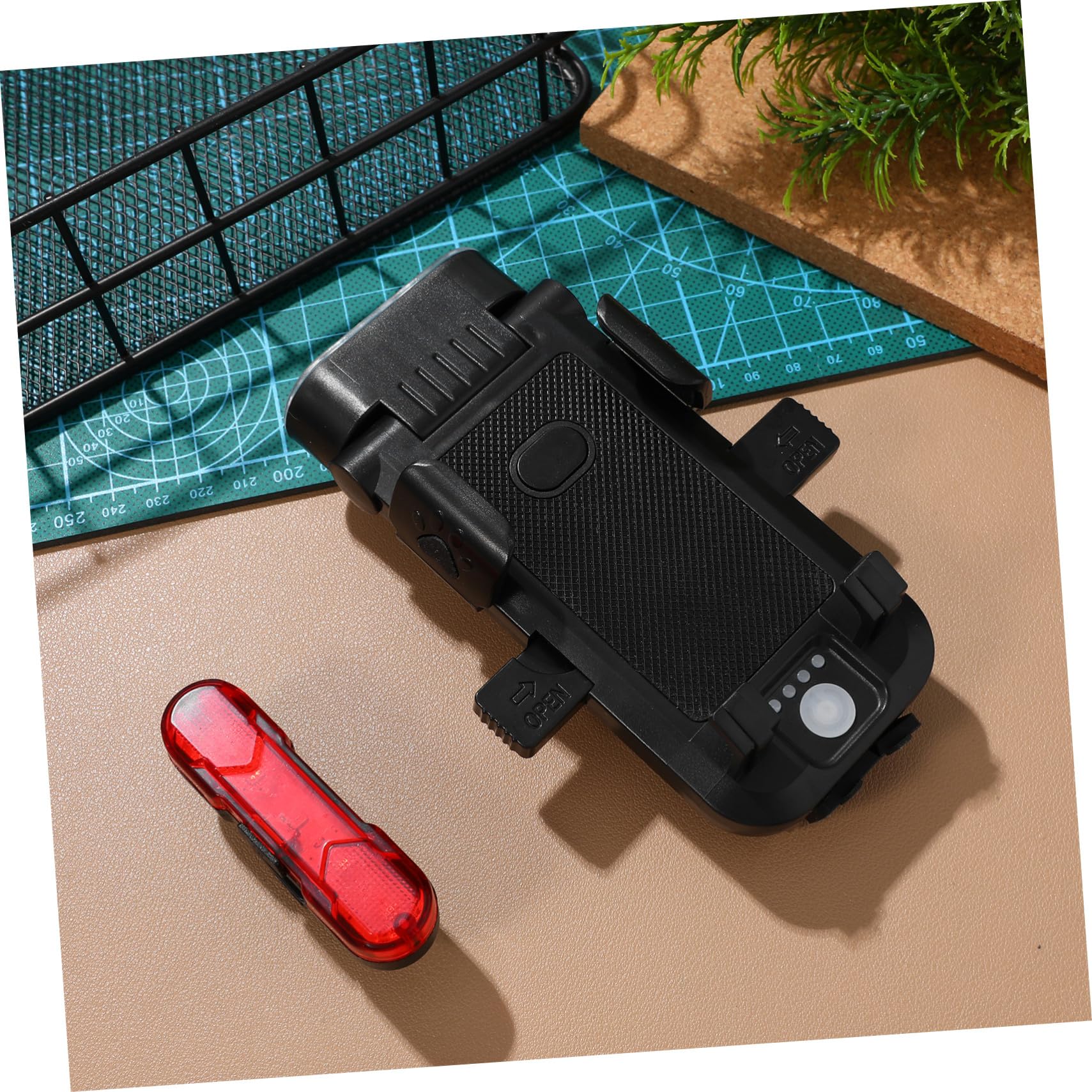 TOYANDONA per Bici con Supporto Smartphone e Clacson Elettrico Faro Anteriore e Posteriore LED Ricaricabile USB con Power Bank per Ciclismo Notturno e Mountain Bike