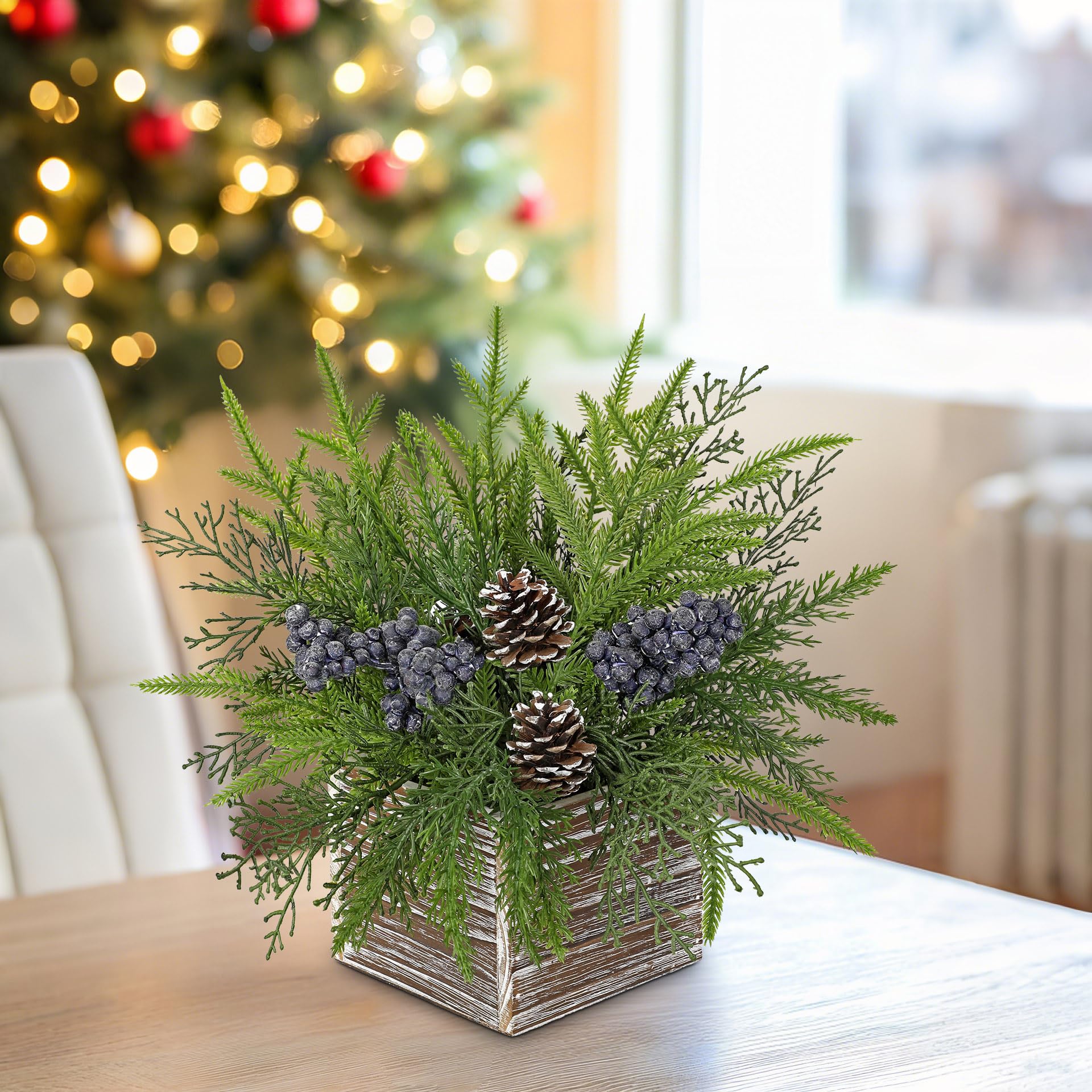 Amazon.de: Arborus Kunstpflanzen Weihnachten Deko Knstliche Tannenzweige  im Topf Weihnachtsgesteck mit Berren Weihnachtstischdeko Adventsdeko  Rustikal Natrliche Innen Deko Fensterbank Balkon Weihnachtsschmuck