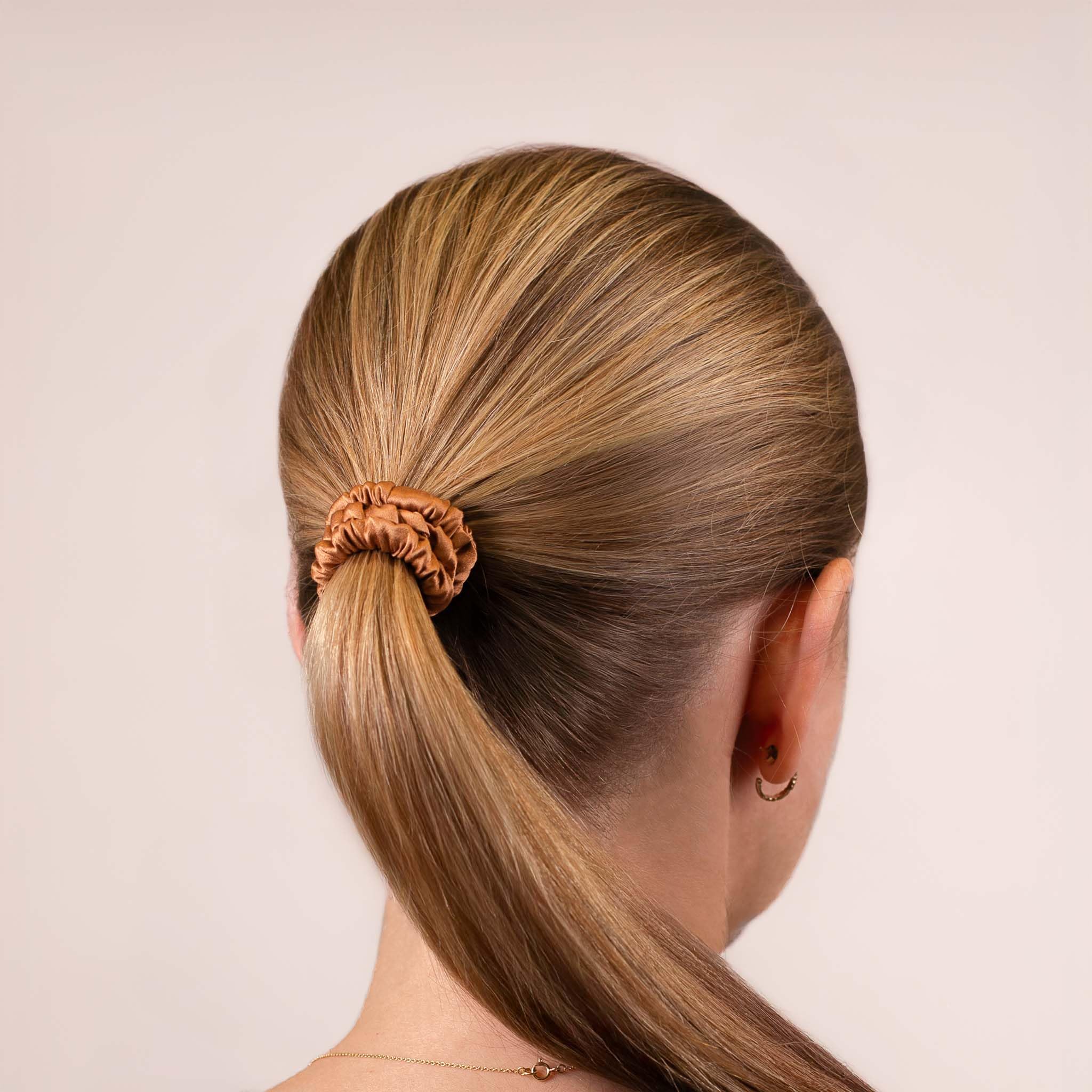 SilkTrip 100% Mulberry Silk Hair Scrunchies, Luxury Non-Slip Silk Hair Ties No Damage, Prevents Frizz - Image 4