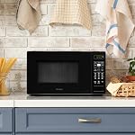 Danby DBMW0721BBB 0.7 Cu. Ft. Micro-ondes de comptoir, 700W, 10 Niveaux de puissance, 6 Préréglage automatique de la cuisson, cuisson express + 30 Sec, Défrost automatique & Verrouillage d'enfant, noir