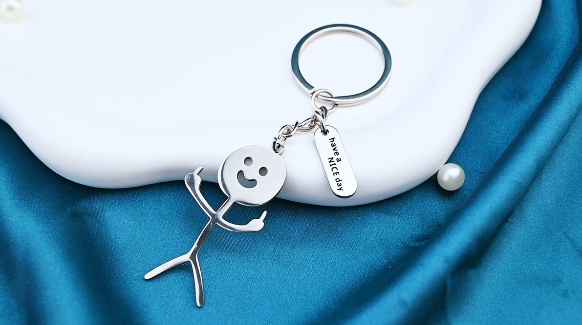 MY PITIFUL HAPPYDAYS キーホルダー ICHRATI Funniest Gag Gifts White Elephant Gifts for Adults Middle