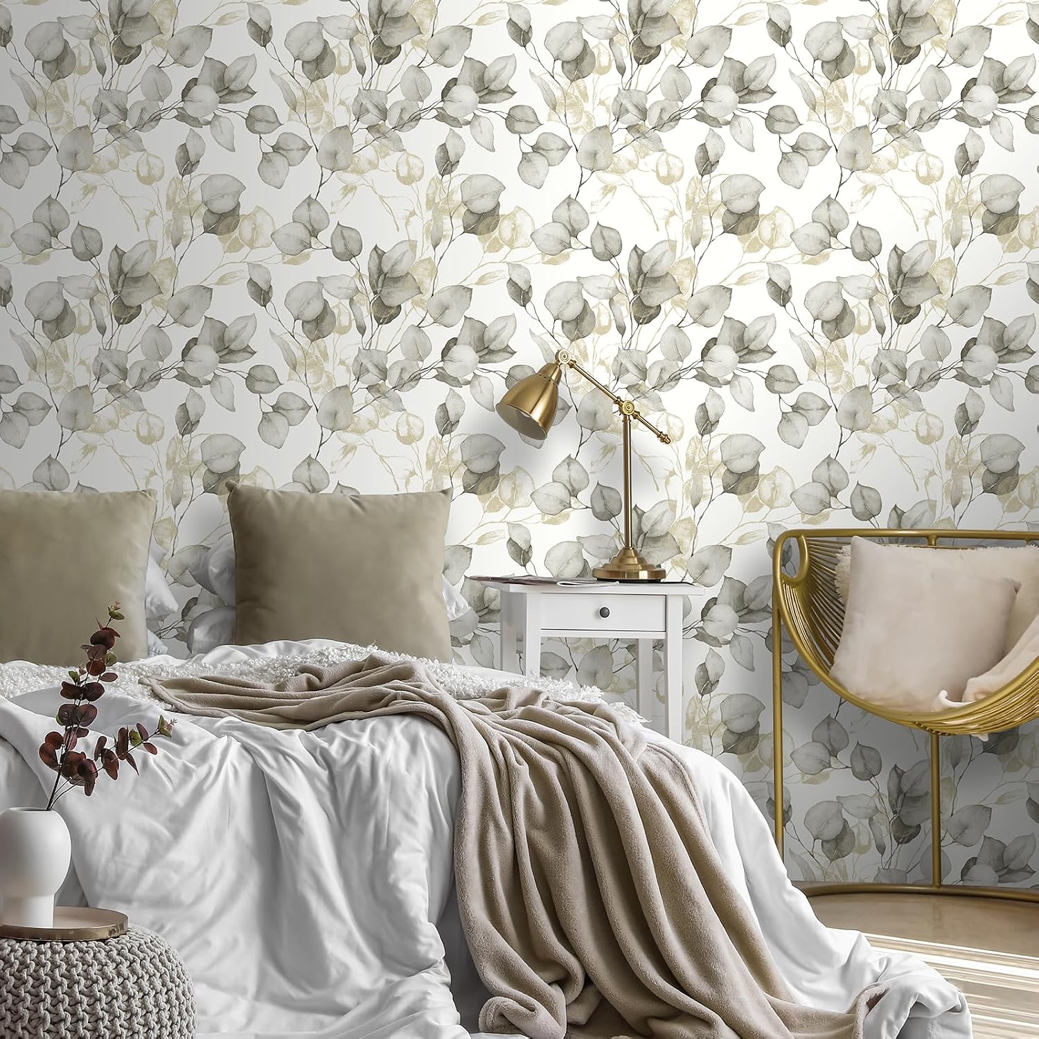 Eucalyptus Leaves Wallpaper Natural/Gold Muriva 210503