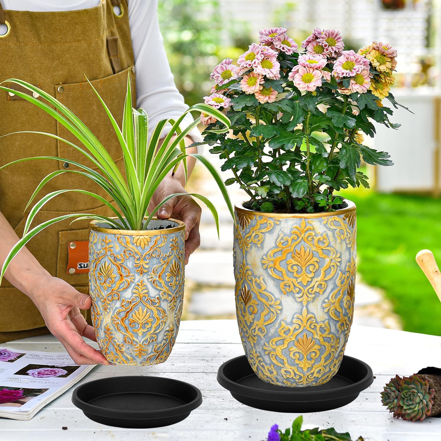 Amazon.com : NIMYAU 2 Pack Plant Saucer 12 Inch, Heavy Sturdy Plant Trays  for Pots, Plant Drip Trays, Plant Water Catcher Tray for Plants, Plastic  Plant Saucers for Indoors no Holes :