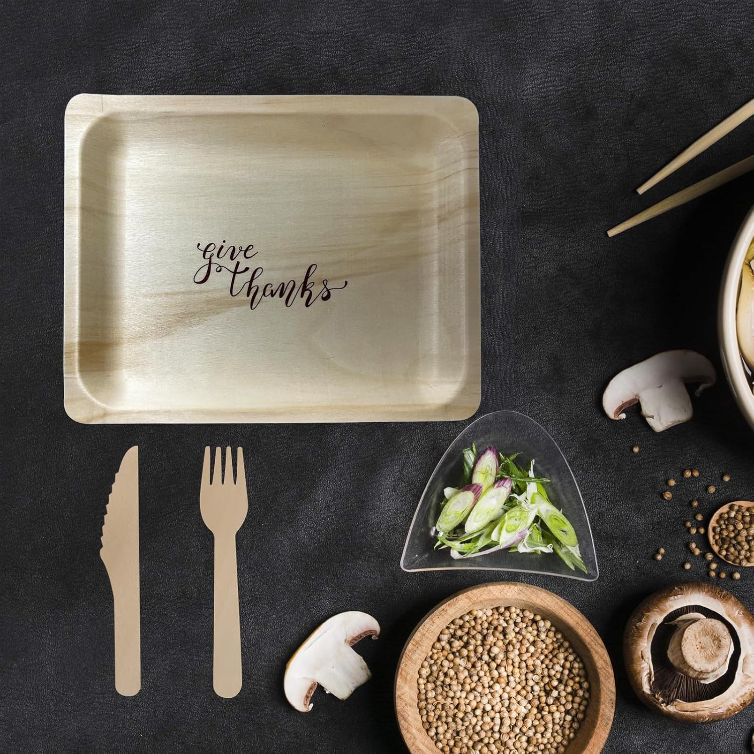 10" Wooden Plates with "Giving Thanks" Custom Print - Pack of 25ct