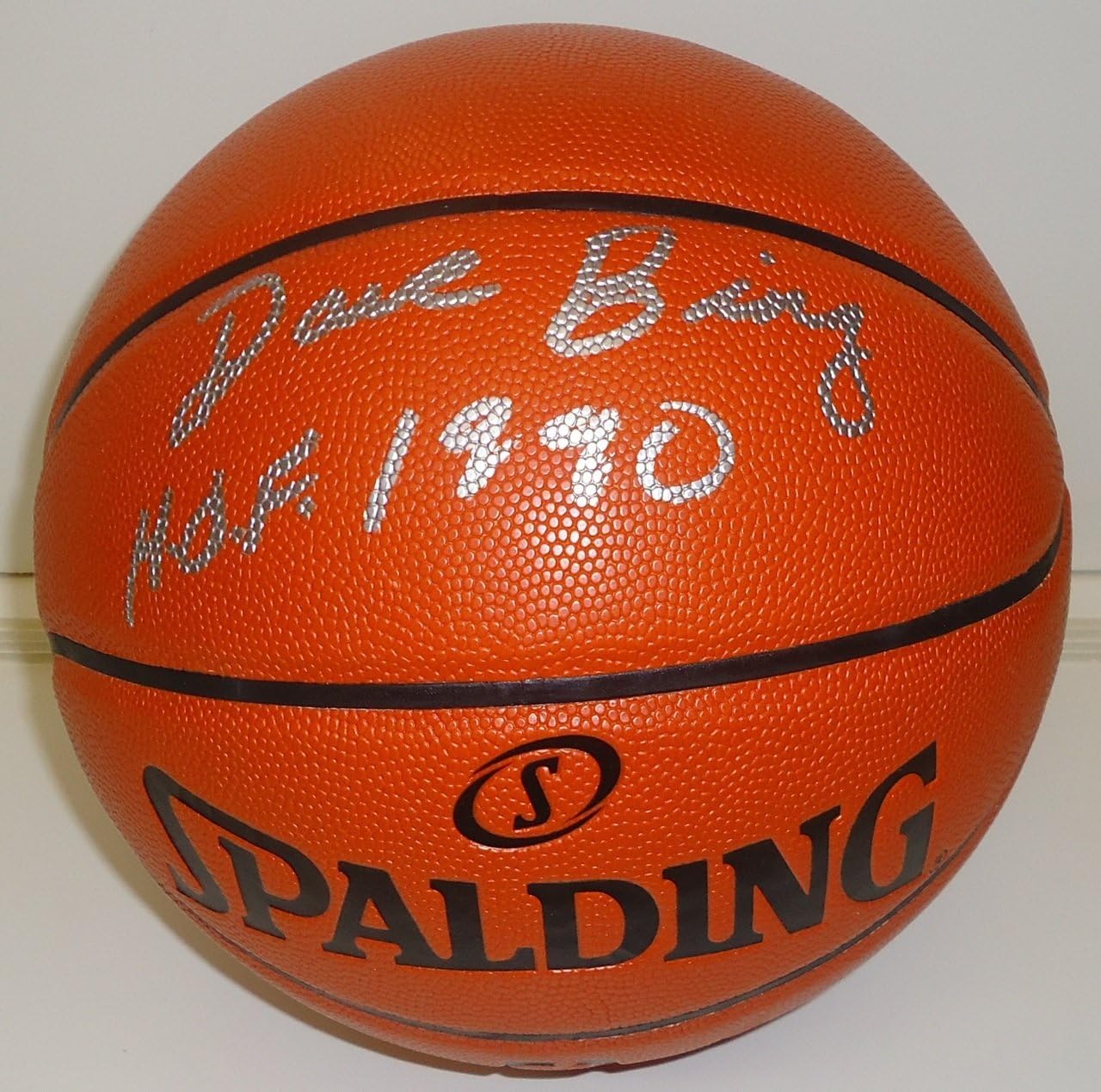 DAVE BING AUTOGRAPHED BASKETBALL - SPALDING I/O BALL INSCRIBED "HOF 1990"