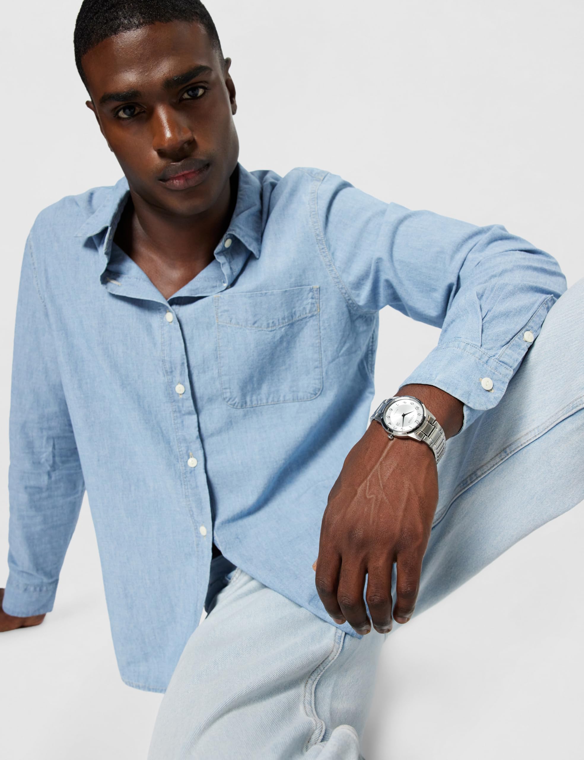 Citizen Herren Analog Quarz Uhr mit Edelstahl Armband AW1231-58B | Eco-Drive Solar | Keine Batterie Nötig | Kristallglas | 4 bar Wasserdicht | 240 Tage Gangreserve | Datum | Edelstahlband