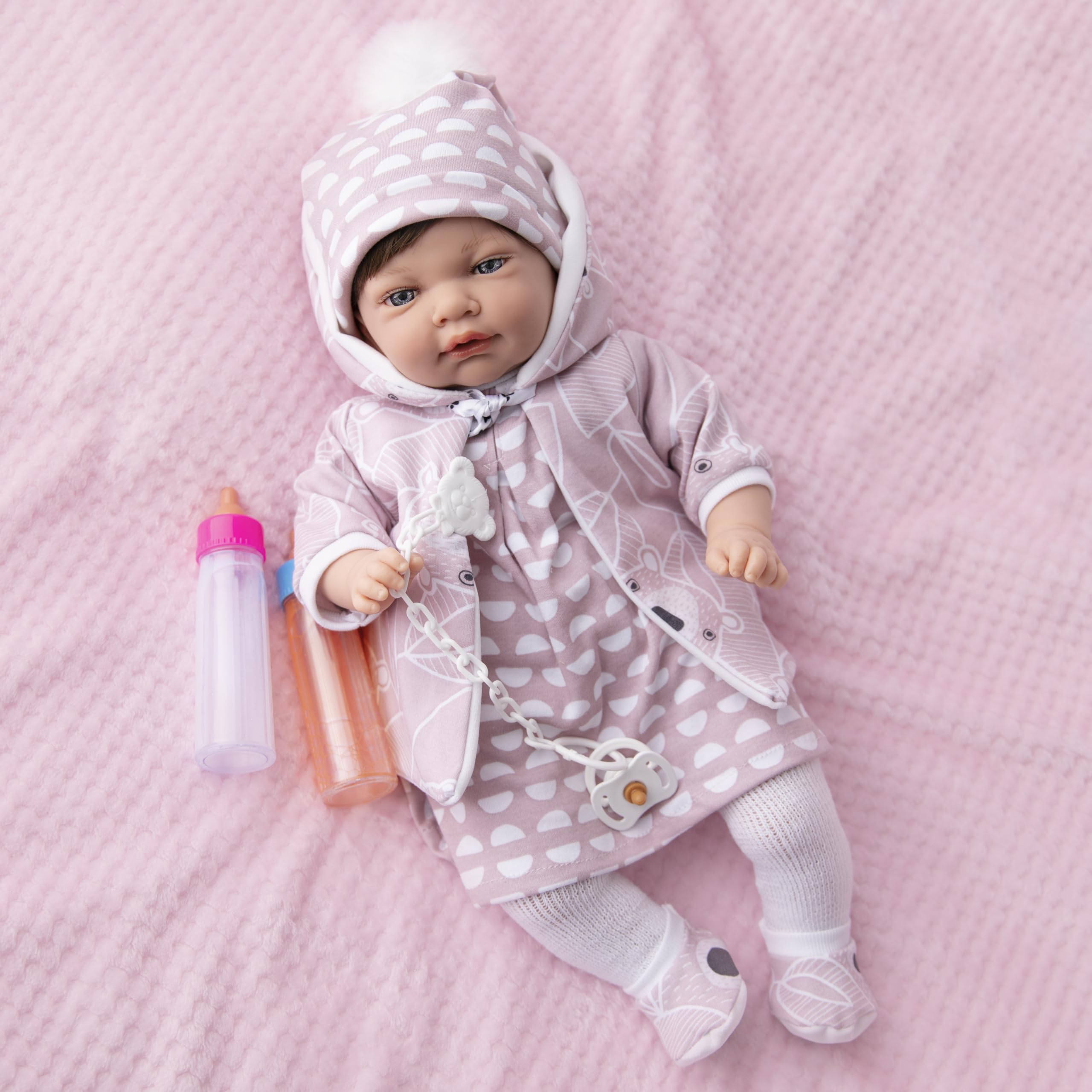 MARÍA JESÚS Muñecas para niñas - Bebe Reborn SIMULACION de 45cm y 800g, con Ropa de diseño, Chupete, biberones mágicos y Manta. Muñecas Reborn Hechas en España
