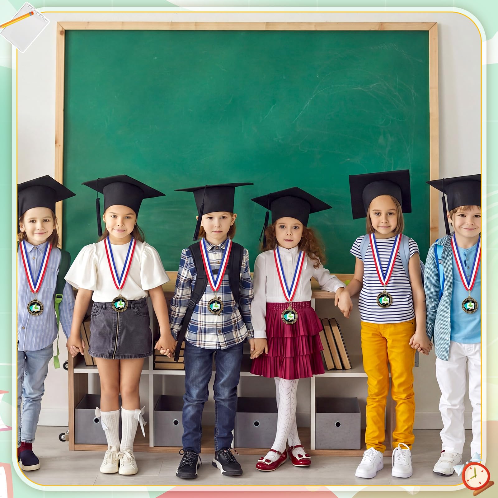 24 medaglie premio per la laurea all'asilo 2026 Bulk per bambini premio prescolare medaglione con nastro per collo regali di fine anno congratulazioni regali di laurea per studenti scolastici