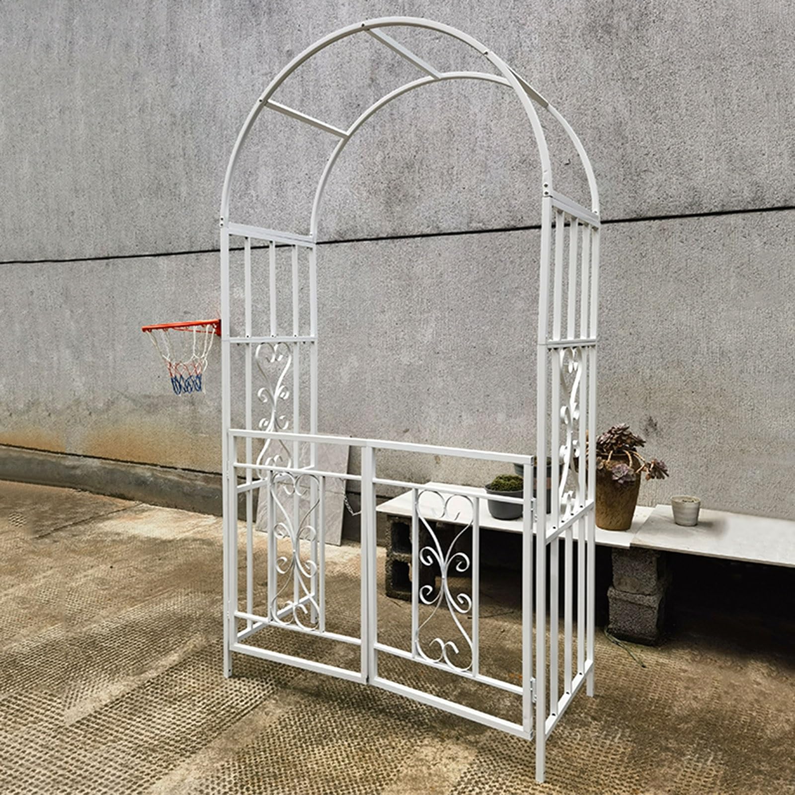 Metalowy łuk ogrodowy z drzwiami, 210 cm wysokości x 114 cm szerokości, biała krata, do roślin pnących, altana, wsparcie na zewnątrz, do winorośli i kwiatów, do ogrodu, kratka