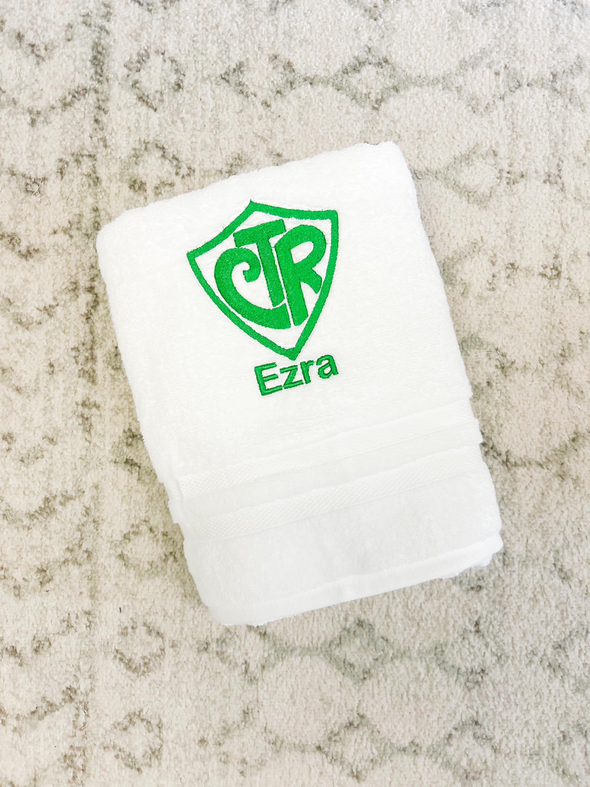 LDS Baptism Gift CTR Towel, Personalized Gift Bath Towel Church of Jesus Christ of Latter-day Saints (Green)