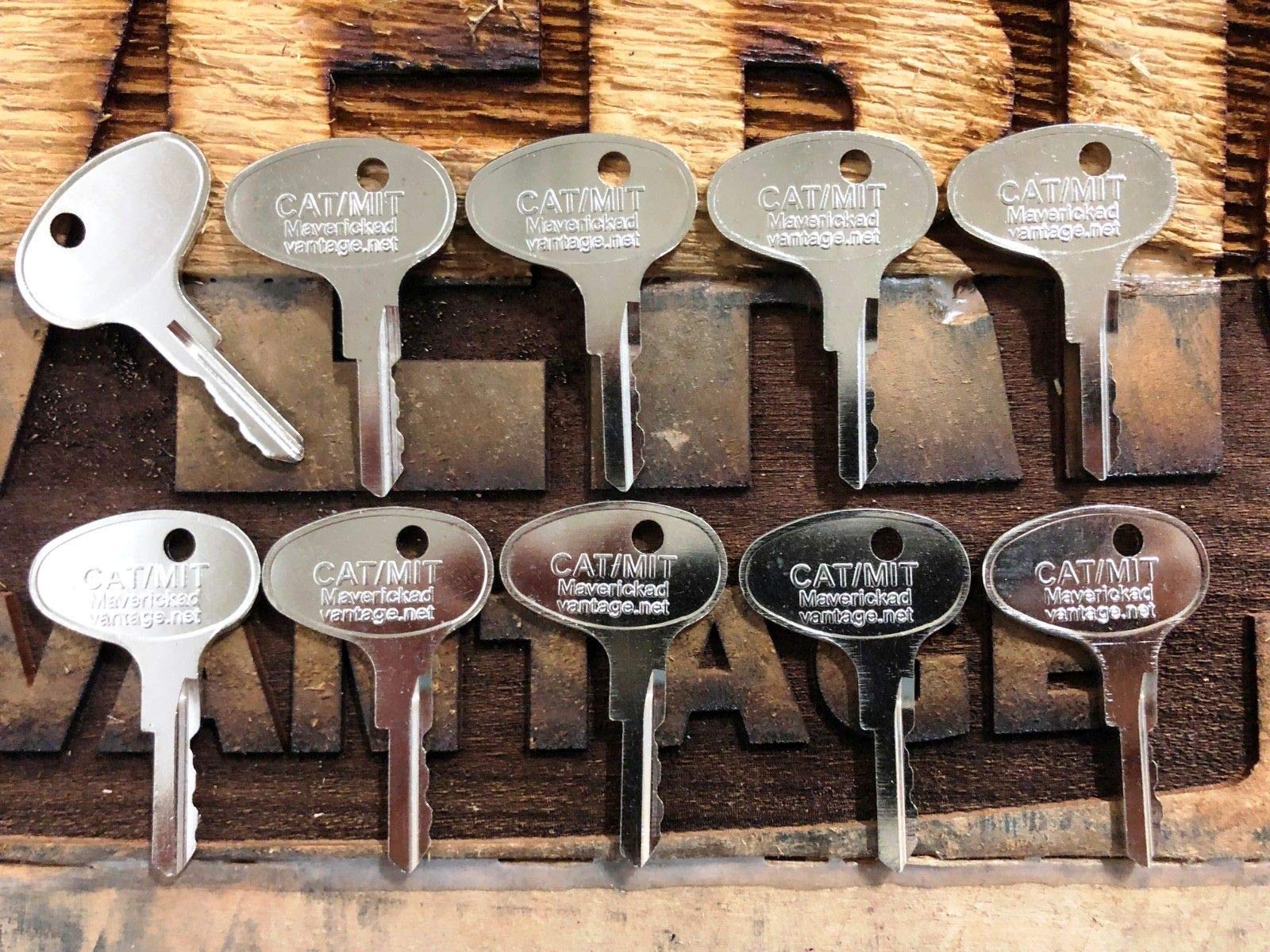 長島様 Amazon.co.jp: 10キー CAT/MIT フォークリフトキー キャタピラー 三菱