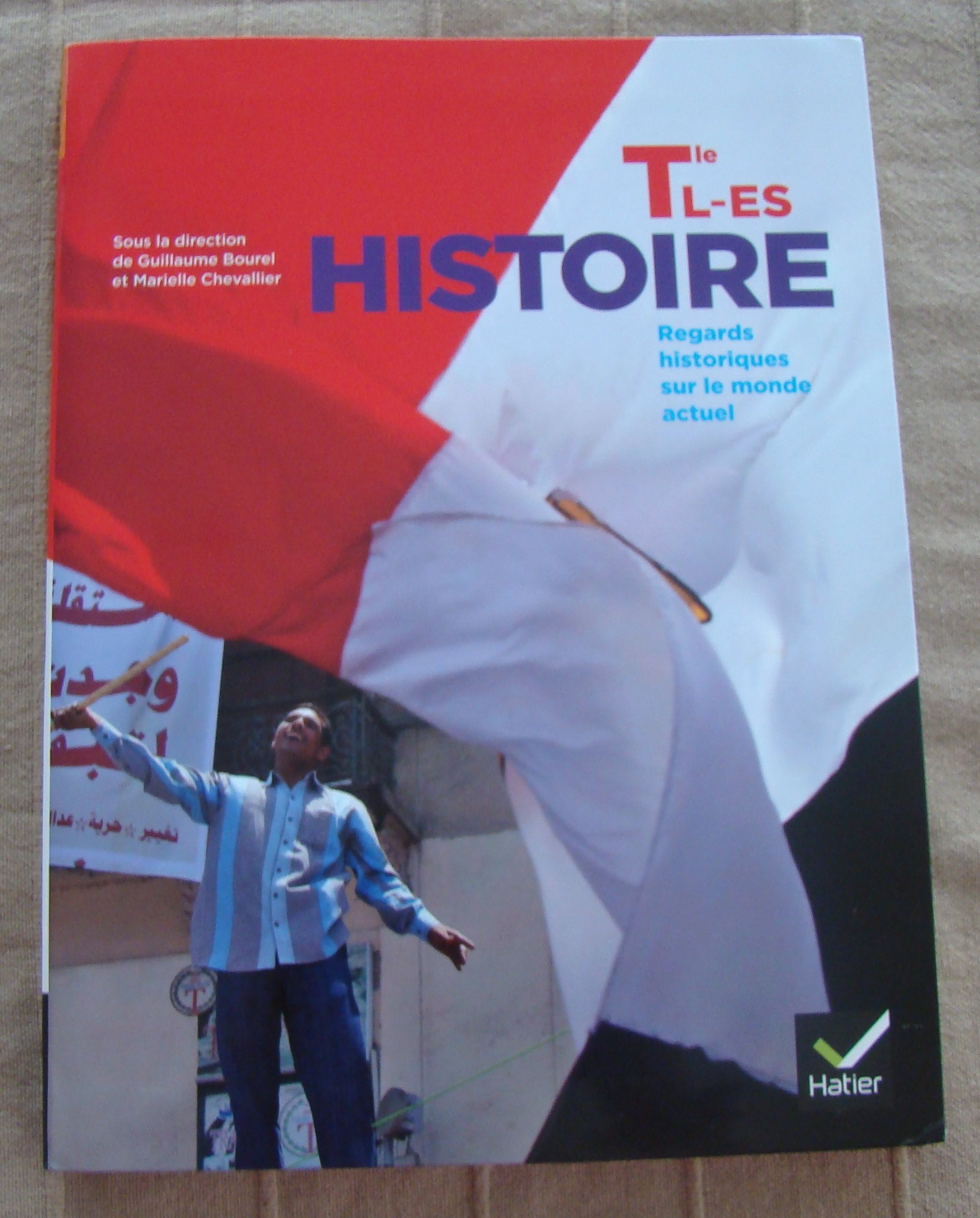 Histoire Tles L ES Manuel de l'élève format compact pour le Bac L ES