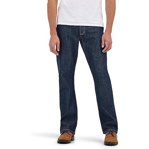 Wrangler Men's Free to Stretch Relaxed Fit Bootcut Jean