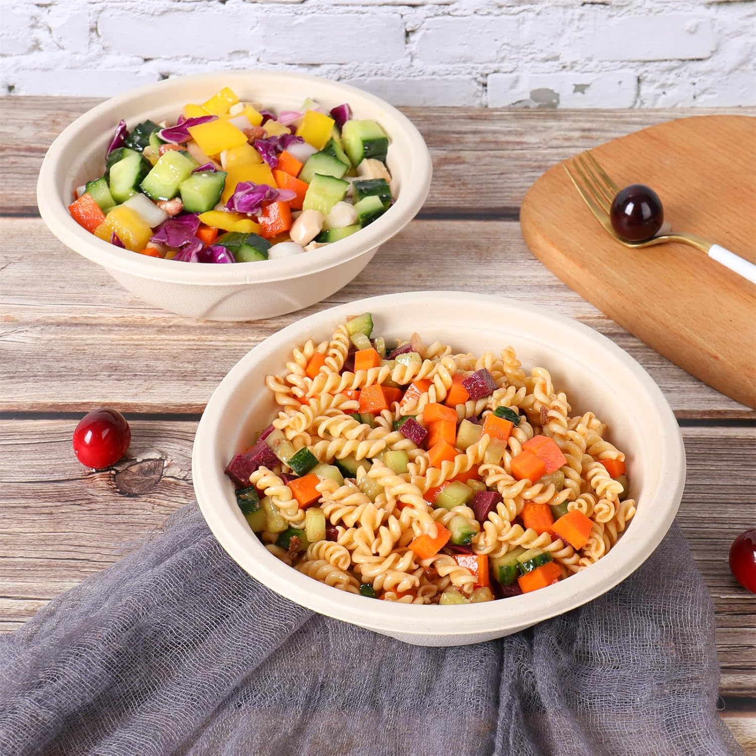 25 oz Disposable salad bowls with lids, Sugarcane Fiber Paper Bowls take away food containers meal prep deli container Freezer Safe 50 Pack - Image 2