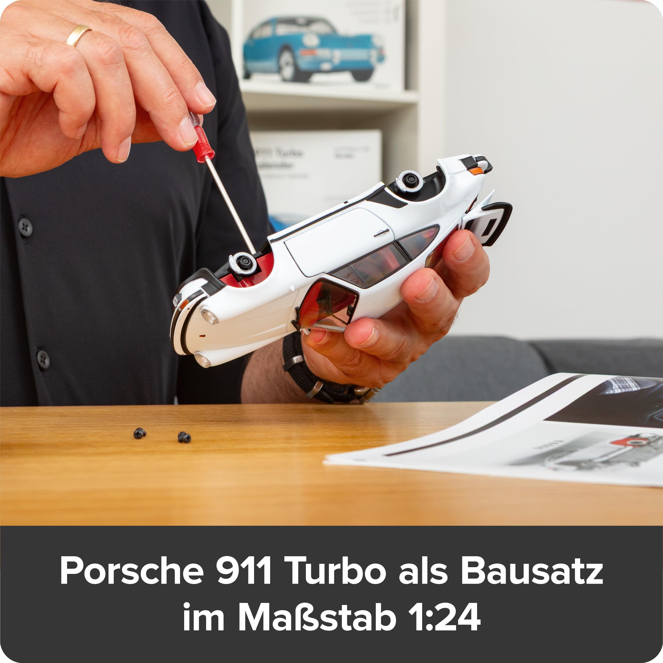 FRANZIS 67221 Porsche 911 Turbo 1:24 Grand Prix-White Advent