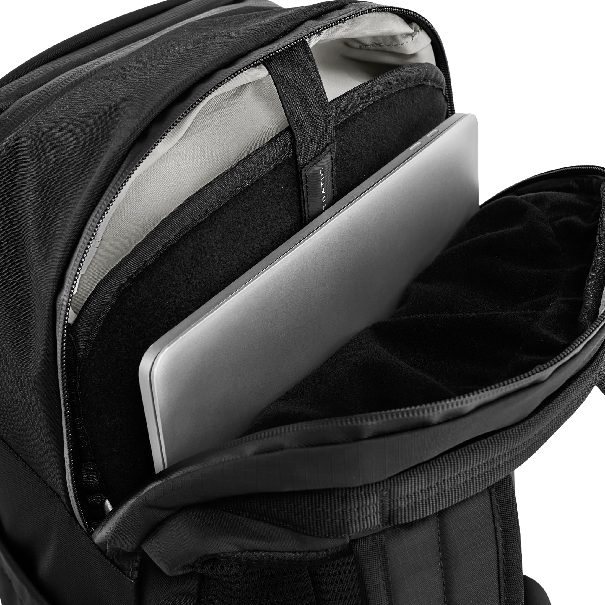 Stratic Move Backpack Small Daily Use Plecak 25L Mężczyźni Kobiety Kieszeń na Laptop 14 cali Nylon Plecak do Biznesu Uniwersytetu Szkoła Codzienna, Kolor: czarny, S, Casual