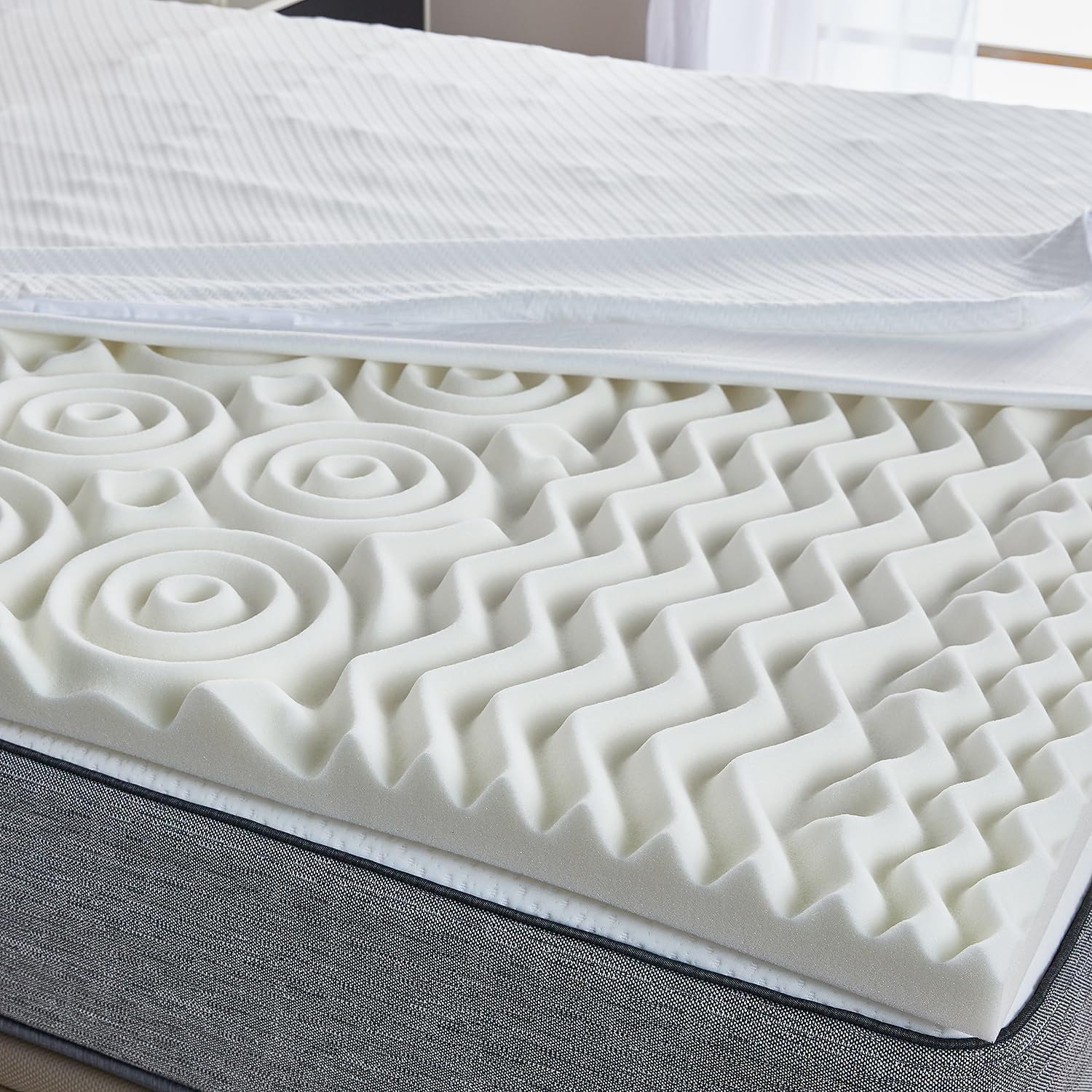 Pikolin Home - Topper Viscoelástico de Hotel - Multizonas - Sobrecolchón Colchoncillo de Grosor 7 cm, para Cama de 160, Desenfundable y Transpirable, Cubre Colchón Viscoelástico , 160 x 192cm
