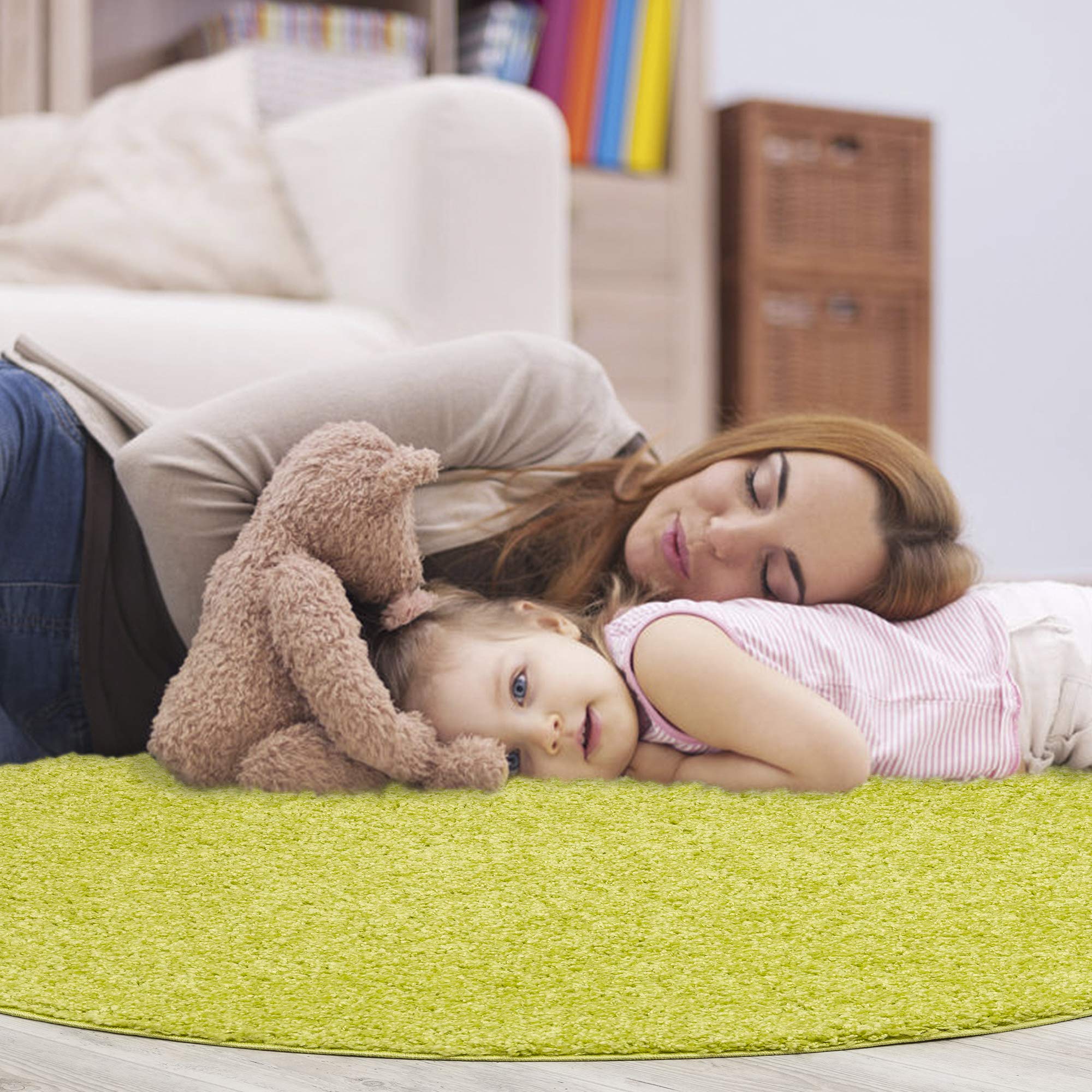 Impression Teppich Rund - Perfect Teppiche fürs Wohnzimmer, Flur, Schlafzimmer, Kinderzimmer, Babyzimmer - Hochwertiger Öko-Tex Zertifizierter Flächenteppich - Solid Color Hellgrün - 200 cm Rund