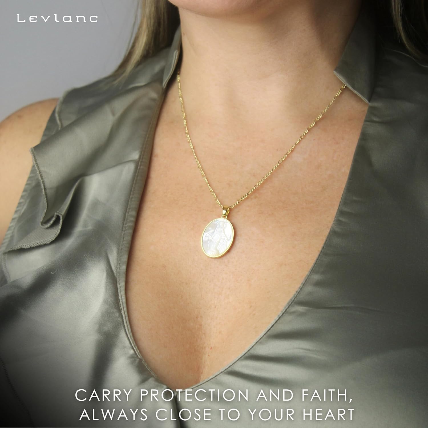 Virgin Mary Necklace - Miraculous Medal Necklace for Women - Virgin Mary Pendant - Medalla de la Virgen la Milagrosa - Mother Mary Necklace - Religious Gifts for Christian Women Box Included
