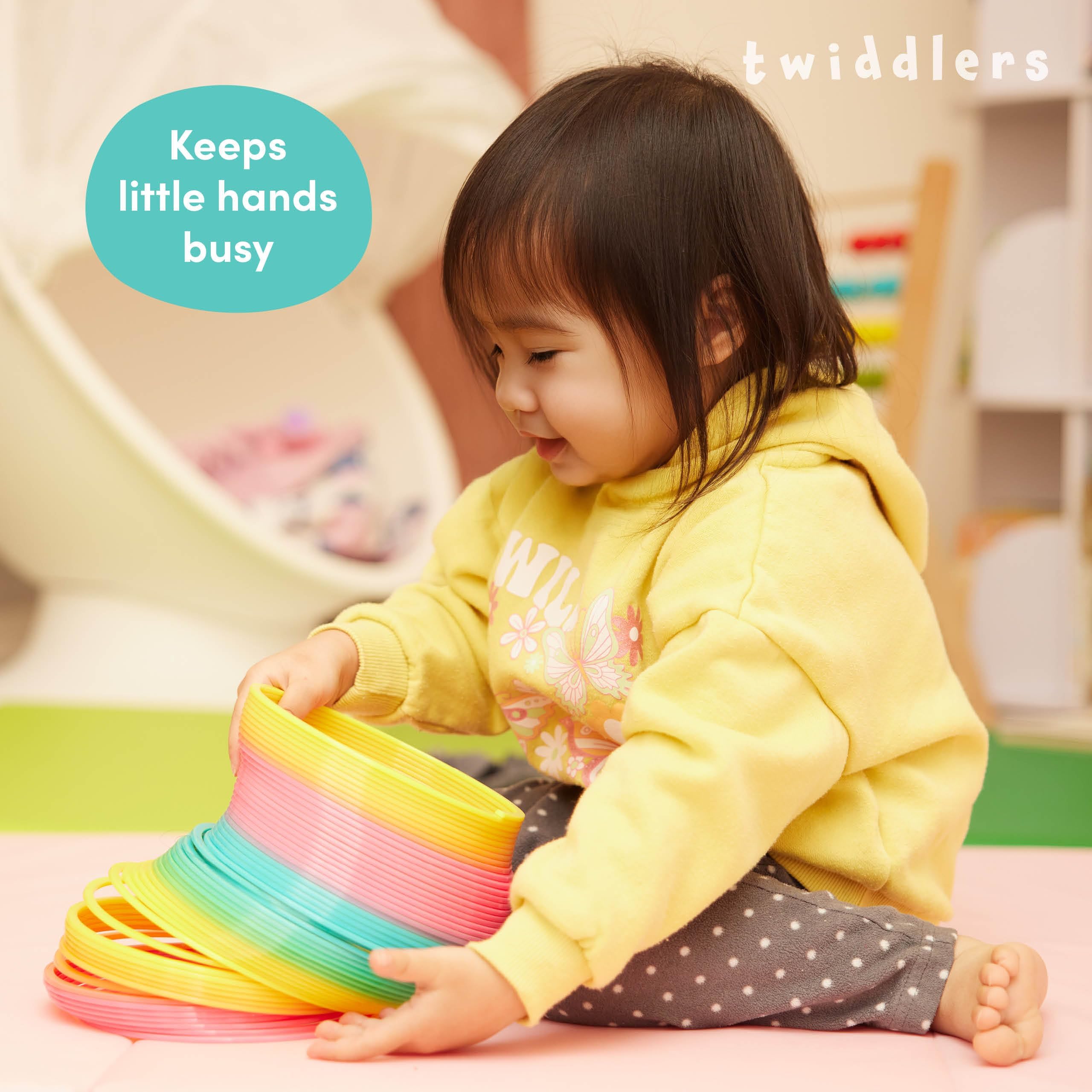 THE TWIDDLERS - Molla Giocattolo Gigante Arcobaleno in Plastica – Molle Arcobaleno Divertenti per Bambini - 15x15cm