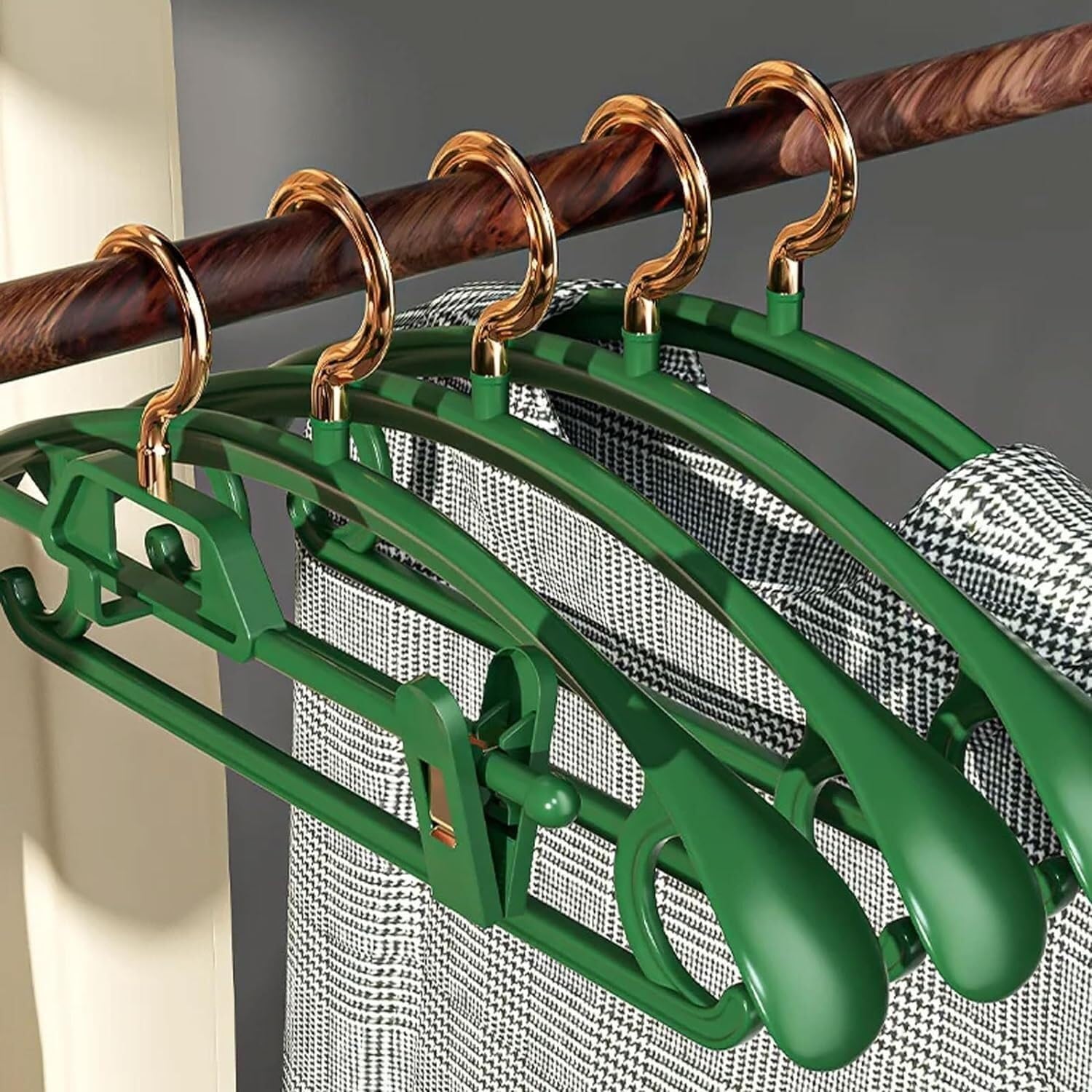 Cintres Cintre À Crochet en Plastique, 5 Paquets, sans Trace, Non Bombé, Épaules Larges, pour Manteau Et Pantalon pour Costumes Cintre Vêtement(41.5 * 20.5cm)