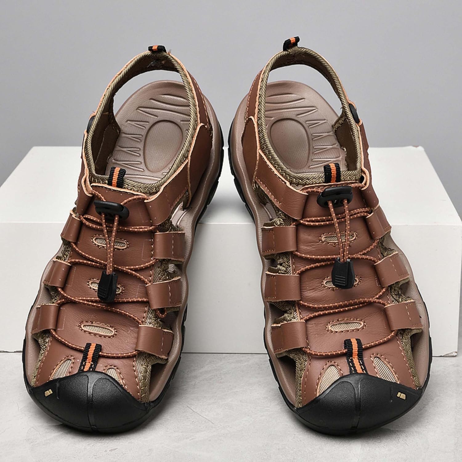 Men's Summer Sports Sandals Closed Toe Hollow Sandals - Anti-bump Toe - Beach Sandals Comfortable Non-slip Wading Sandals - Outdoor Fisherman Shoes - Non-slip Hiking Climbing Shoes