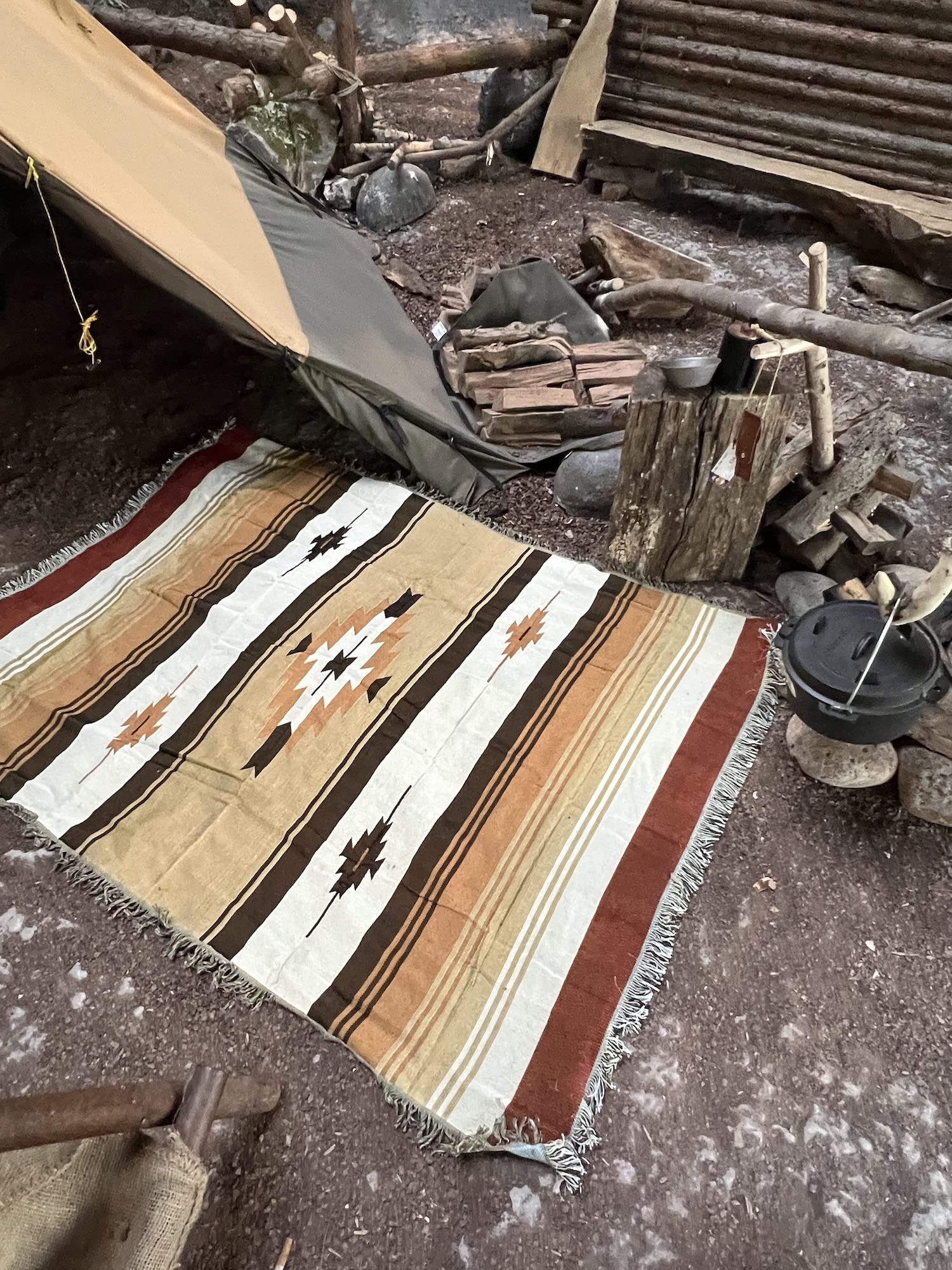 Peel Forest Couverture de glamping - Tapis de camping aztèque tribal - Jetés pour la maison et l'extérieur - Vanlife - Pique-nique (127 x 152 cm)