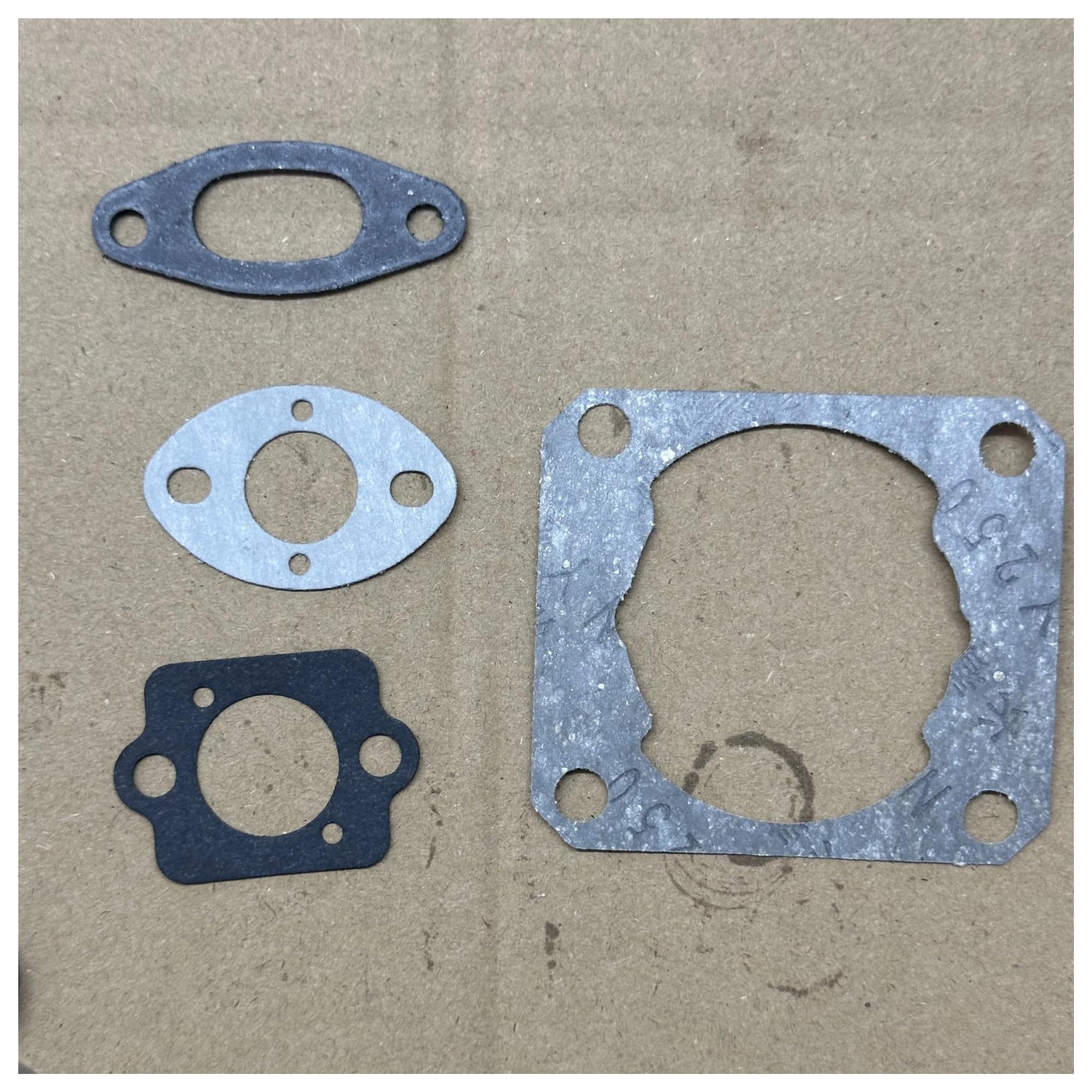 Adatto for decespugliatore STIHL FS400 FR450 FS450 FS480 40 mm 42 mm 44 mm Albero motore Pistone Cuscinetto a sfere Paraolio Set completo di guarnizioni(40mm FS400 Set)