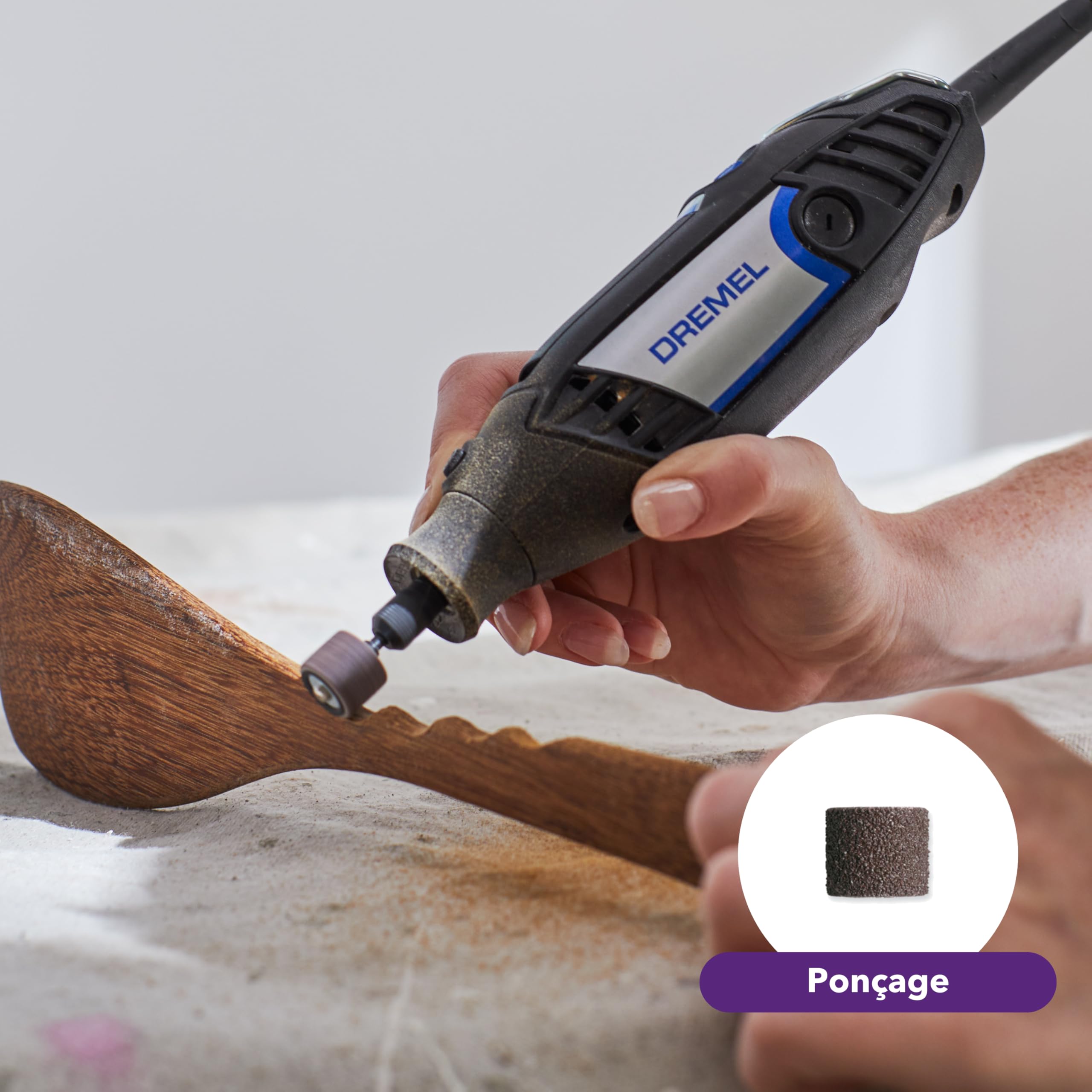 Dremel 3200 Outil Rotatif 130W, Multifonction Kit avec 1 Arbre Flexible Adaptation, 90 accesoires, Vitesse Variable 10.000 – 35.000 TR/Min à Découpage, Gravure, Ponçage, Meulage, Perçage, Nettoyage