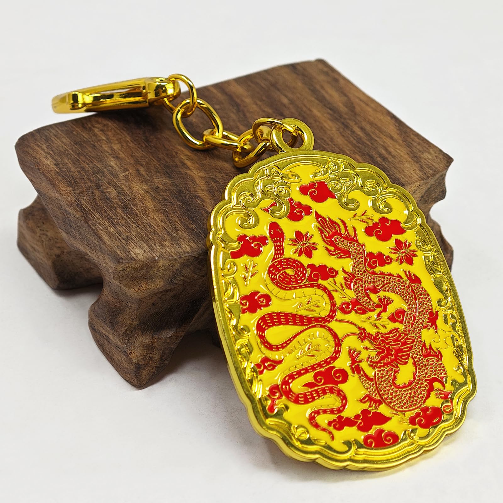 Llavero con dije de Feng Shui 2025, llavero de serpiente dragón rojo dorado
