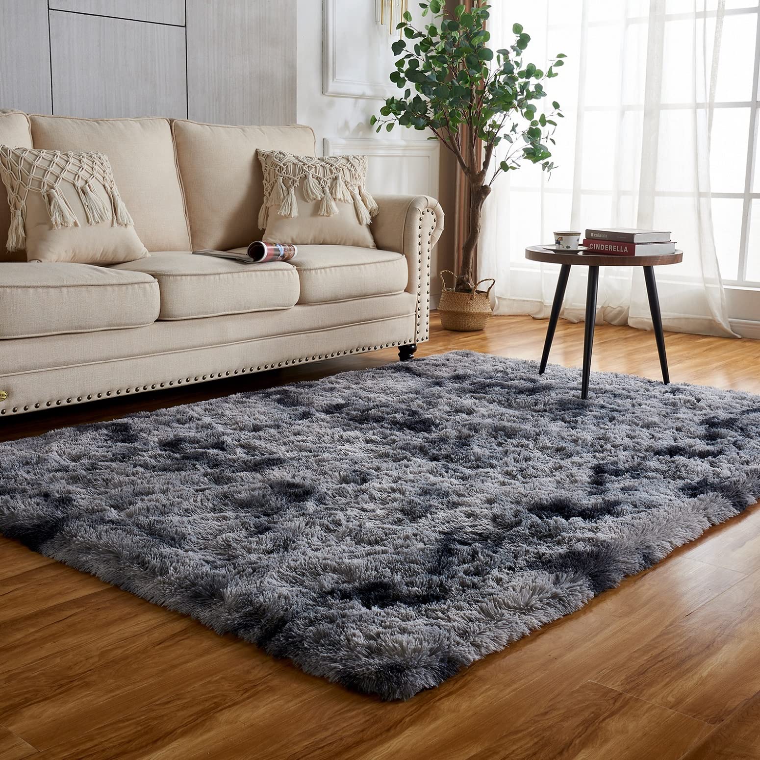 Achiiso Small Rugs for Bedroom,Grey Rug Fluffy Rug Long Plush Carpet, Washable Carpet for Kids Room (Dark Grey,80x120 cm)