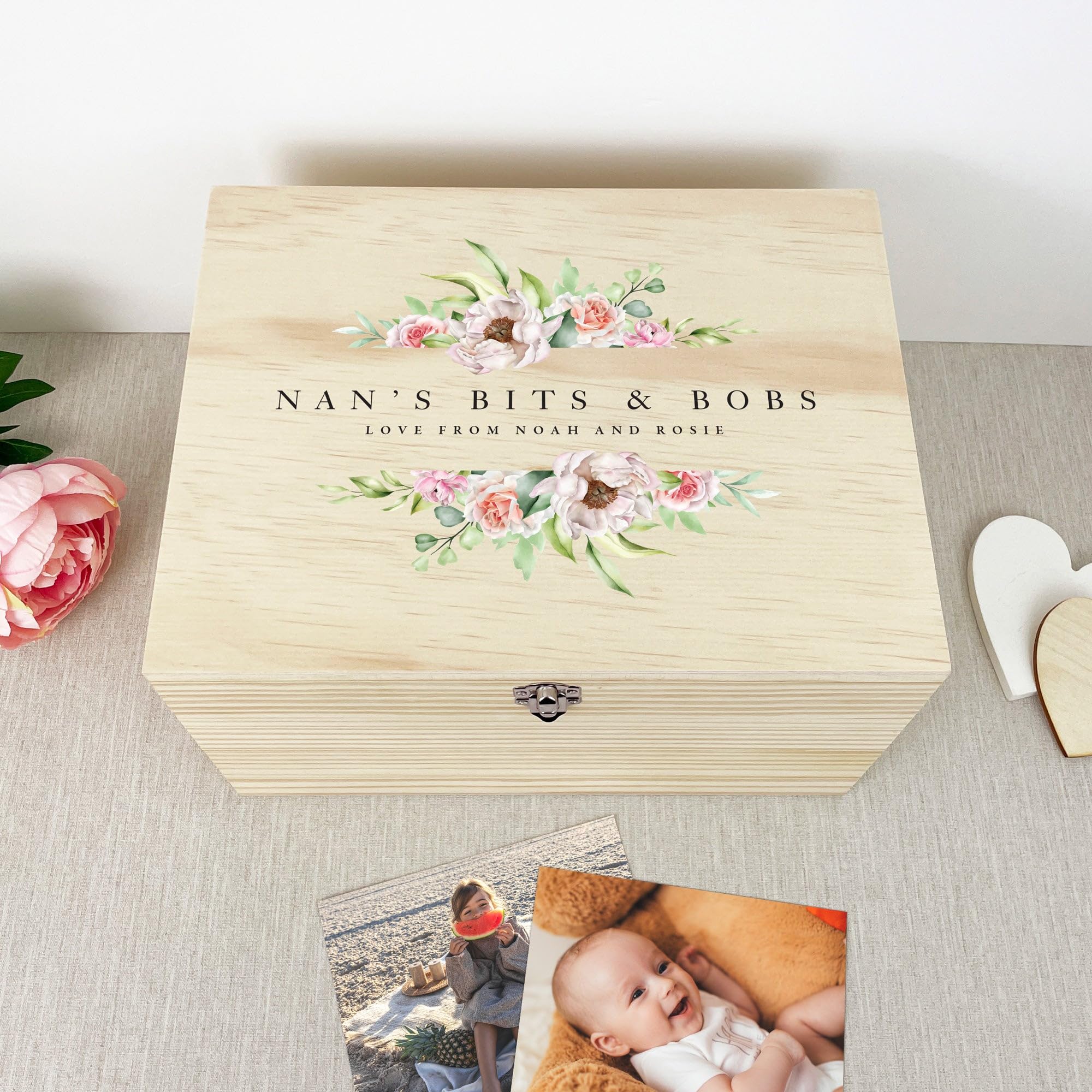 Caja de recuerdos de madera personalizable con diseño floral rosa | Día de la Madre, aniversario, regalo de cumpleaños para ella | 26 x 18,9 x 15,5 cm (ancho x profundidad
