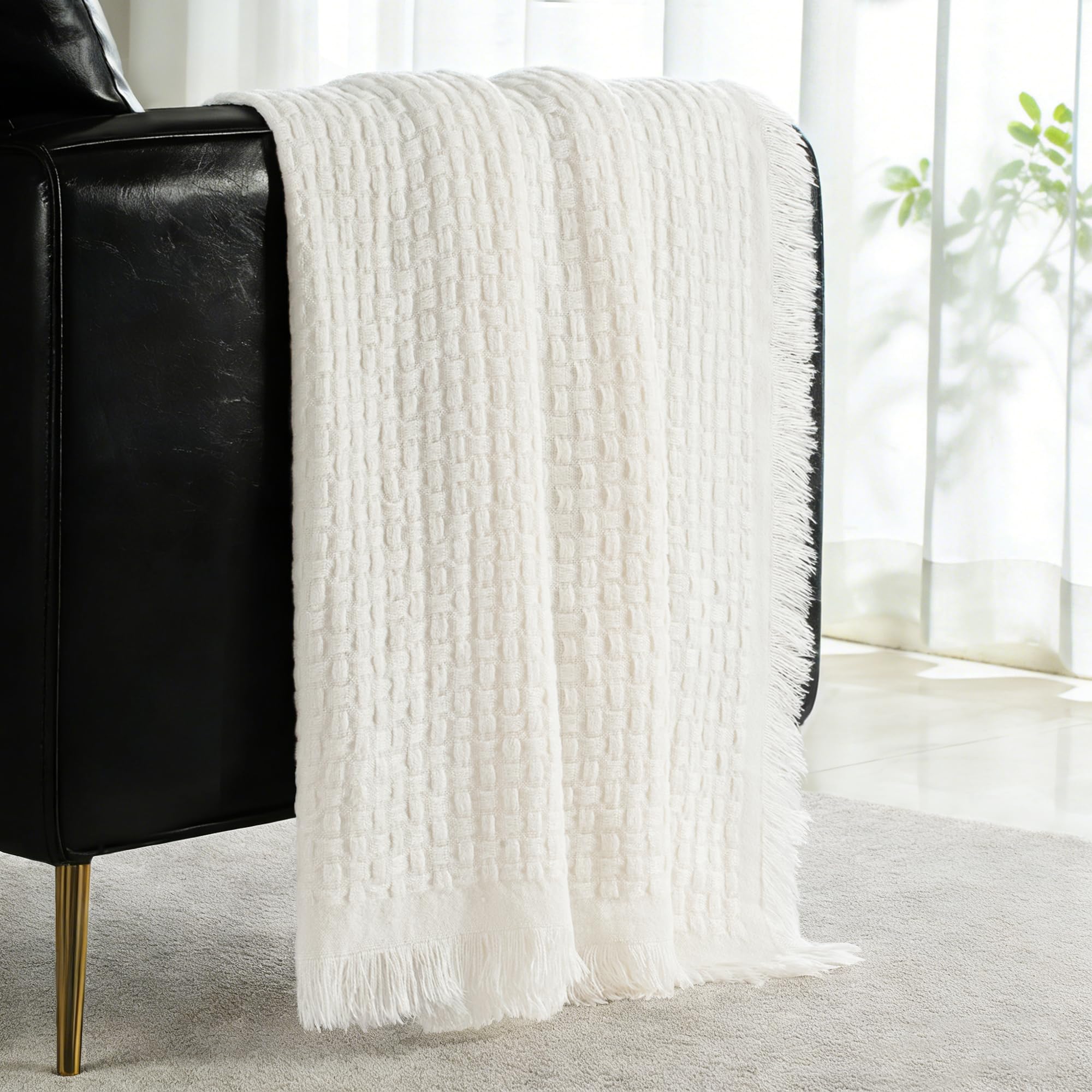 Exclusivo Mezcla Kuscheldecke Strickdecke mit Fransen, Weiche und Leichte Tagesdecke Bettüberwurf mit strukturierter Optik für Sommer, 130x150 cm, Elfenbein