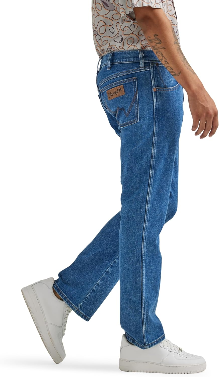 Wrangler Men's Men's Deconstructed Loose Fit Jean