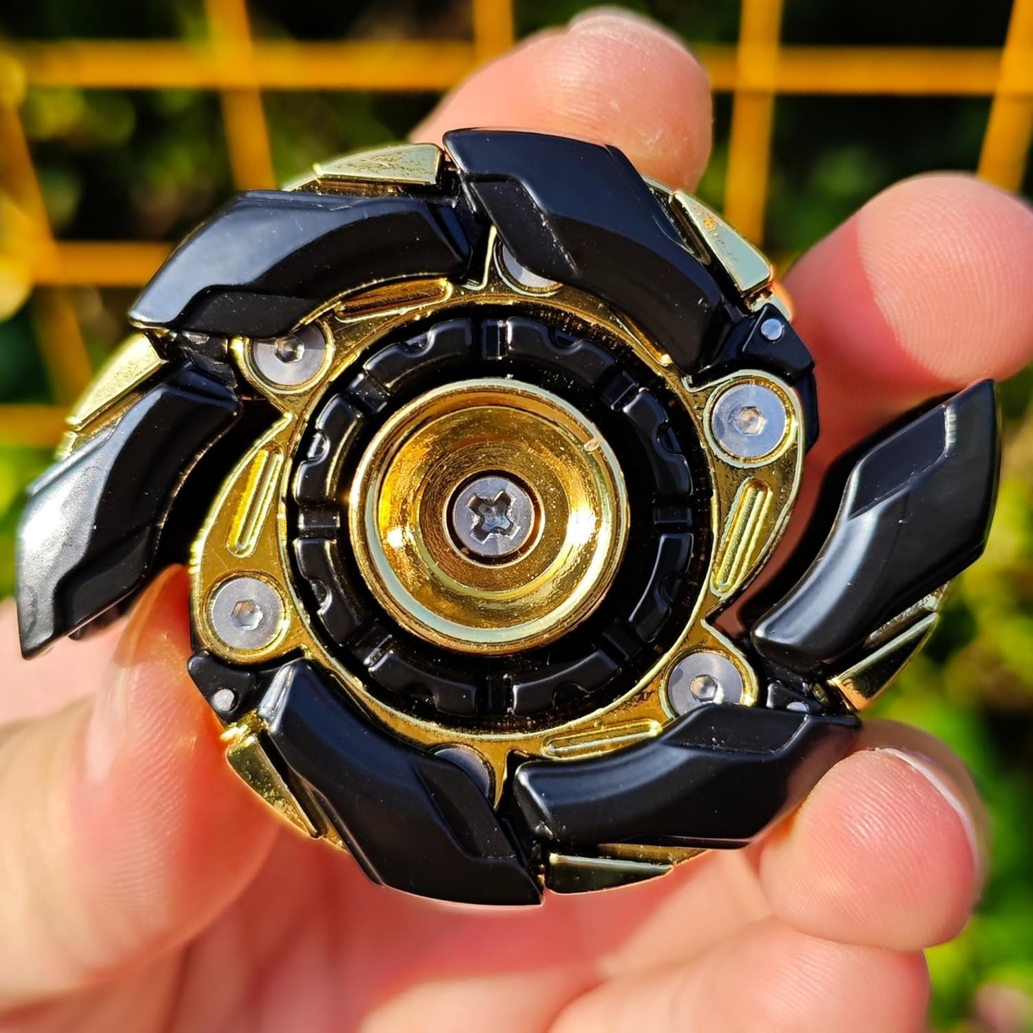 T-Conceal EDC Fidget Sliders Open Armor Spinning TopFidget Toys Stress Relief for Adults Magnetic Metal (Black Gold)