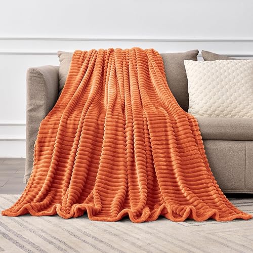 Miniatura 8 de BEDELITE Manta de forro polar tamaño King  Manta decorativa jacquard acanalado 3D suave y cálida  acogedora, esponjosa, esponjosa, ligera de felpa