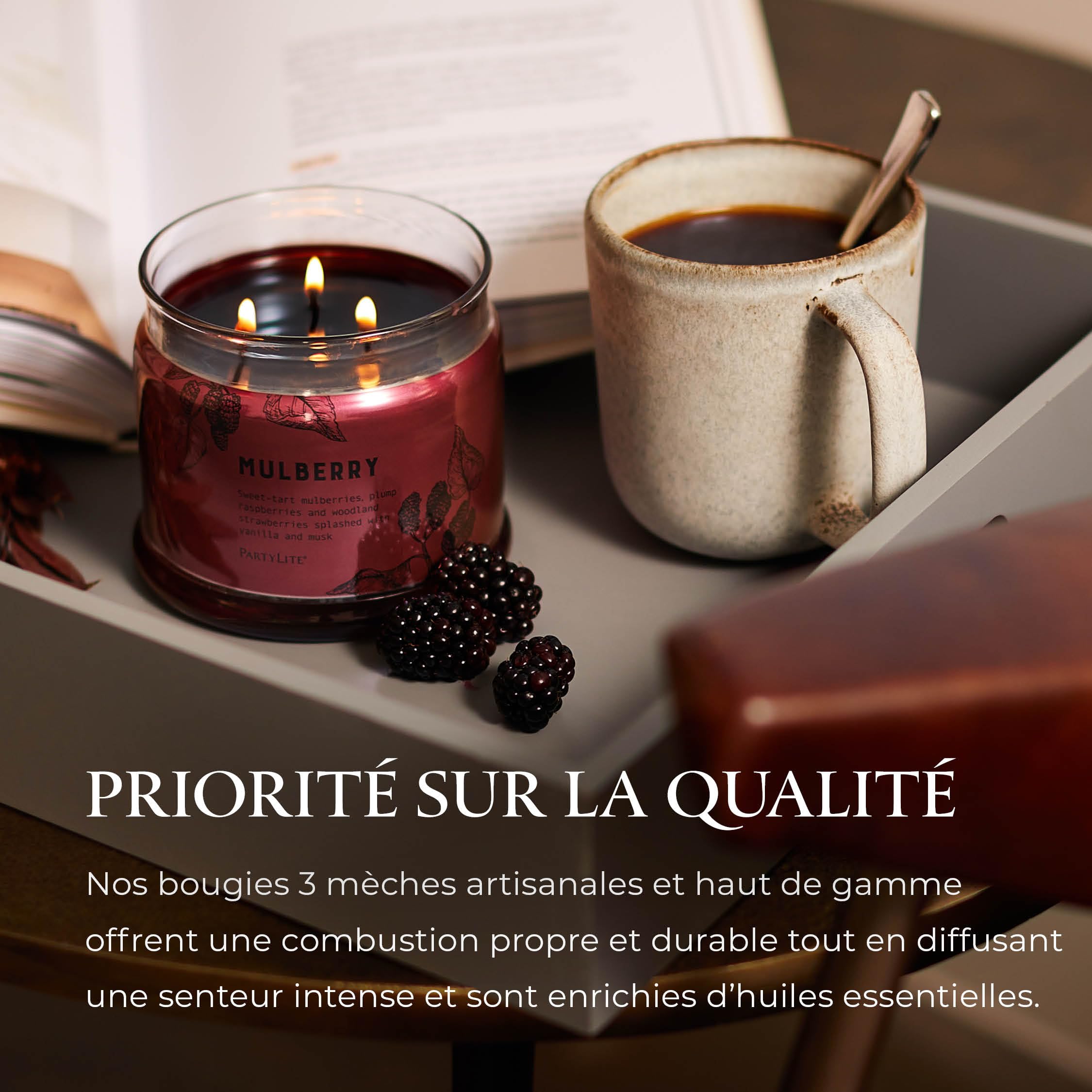PartyLite Bougie en pot 3 mèches 374,2 g 45 heures Parfum mûre cassis grenade