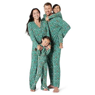 Amazon Essentials x Sofia Grainge Matching Holiday Family Pajama Sets