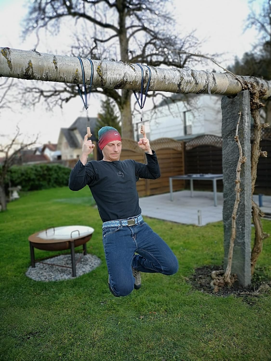 Monik climbing hangboard | Portable Finger trainer for Rock Climbing - Portable Hangboard Fingerboard for Grip Strength, Wood - Lightweight, Durable, Compact | 1 pair