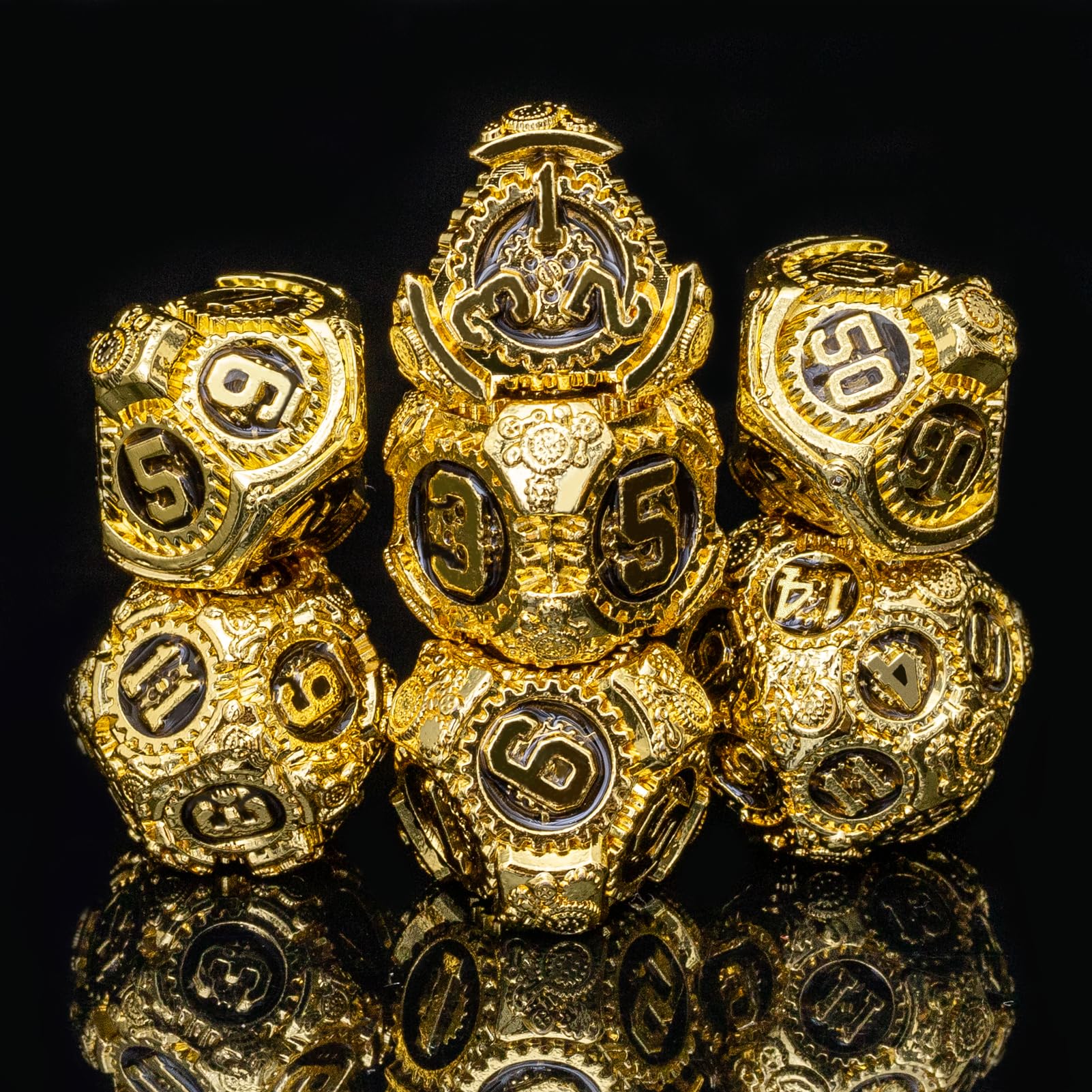 Rolledomain Steampunk Forged Gear Metal DND Dice Set with A Gift Box, Designed for DM and D&D Player, Heavy Weight Zinc Alloy, Perfect for Dungeons and Dragons RPG Campaigns (Gilded Gearworks)